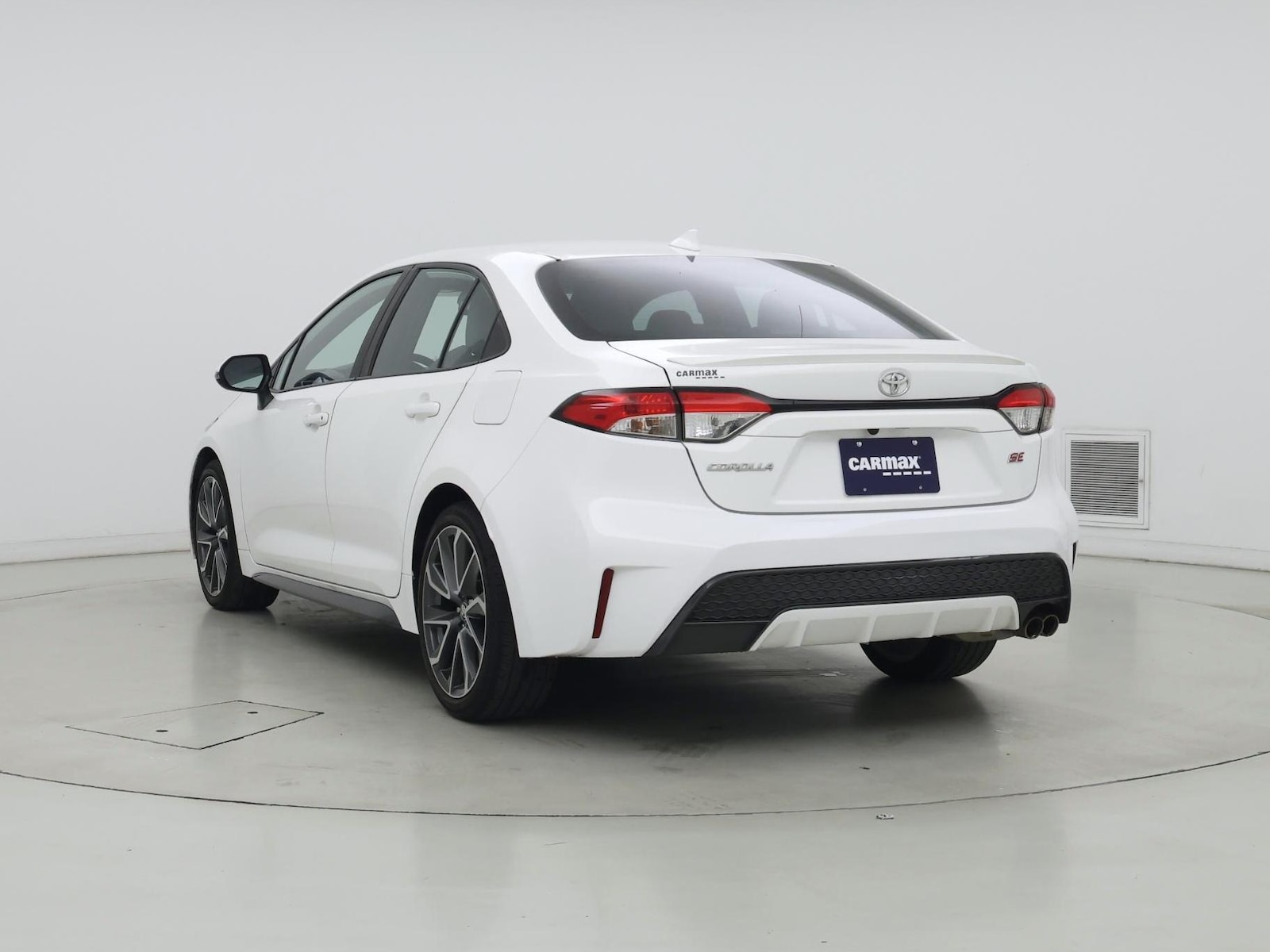 2021 Toyota Corolla SE - Photo 3
