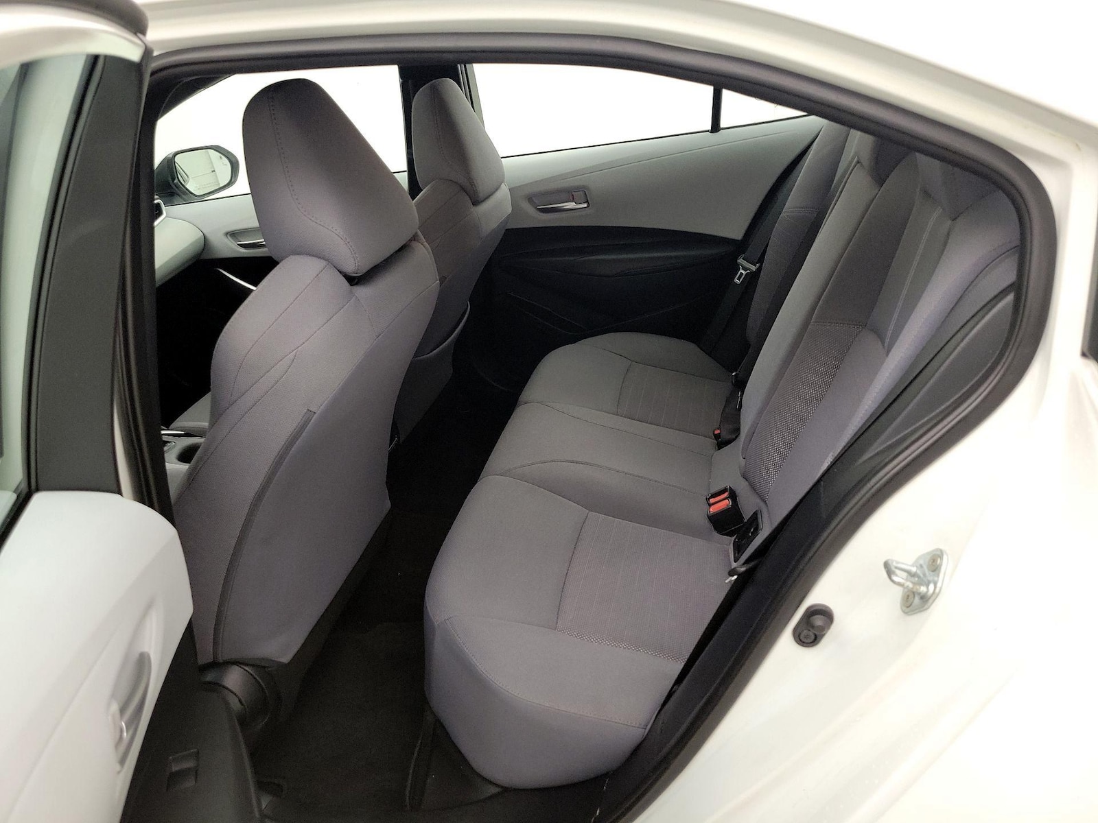 2021 Toyota Corolla SE - Photo 21