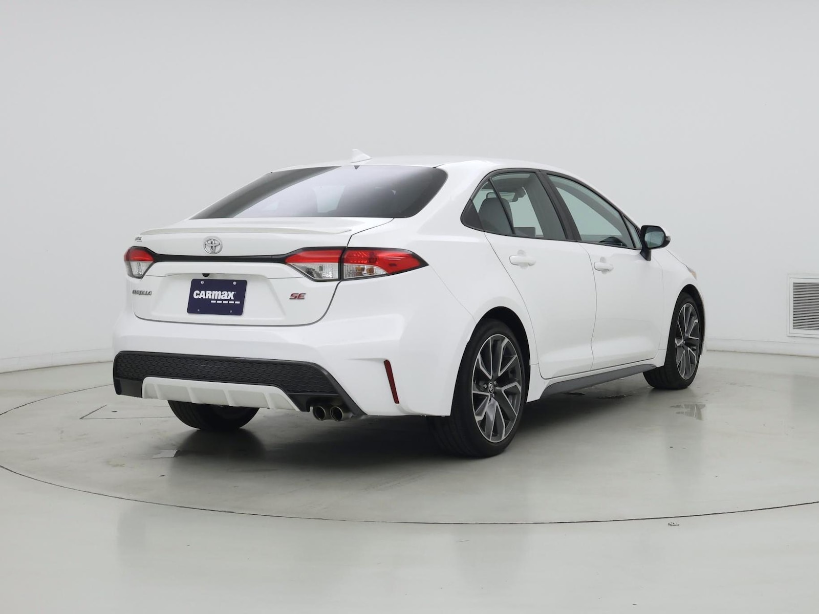 2021 Toyota Corolla SE - Photo 9