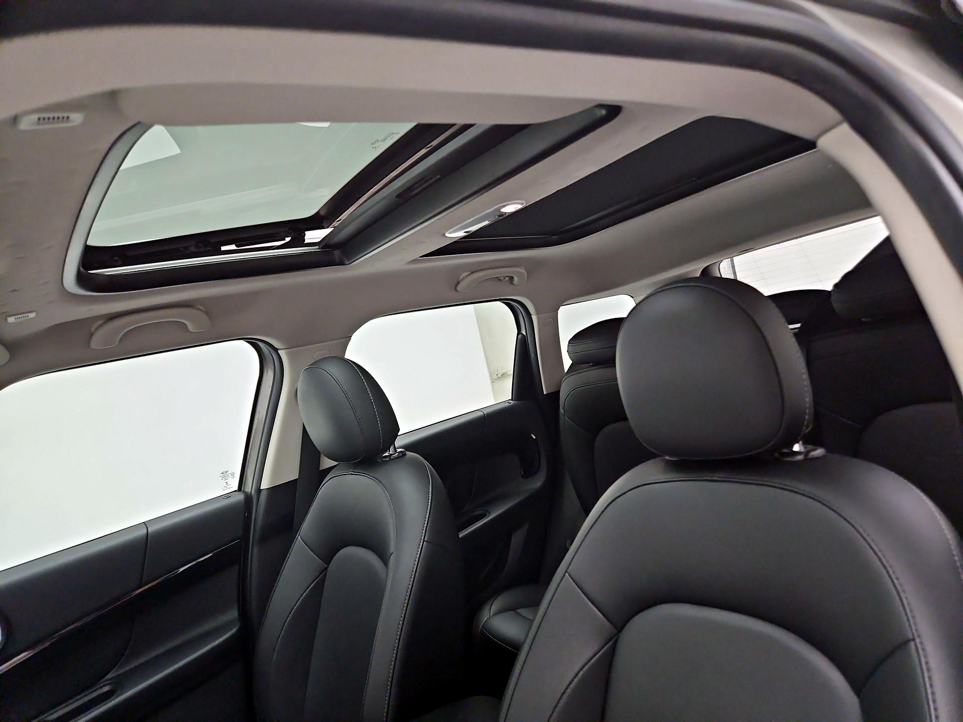 Thumbnail: 2019 MINI Cooper Countryman - 19