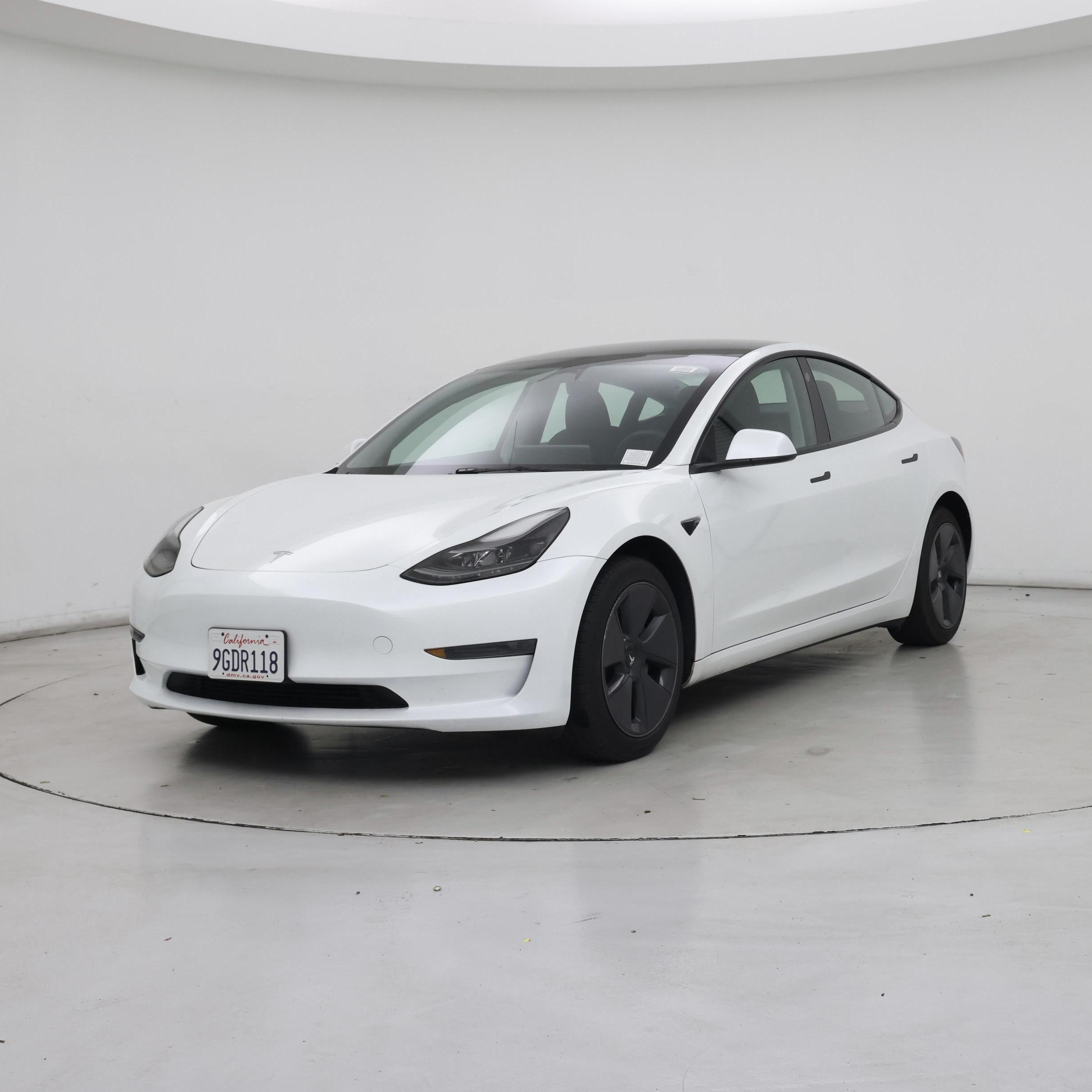 Thumbnail: 2023 Tesla Model 3 - 4