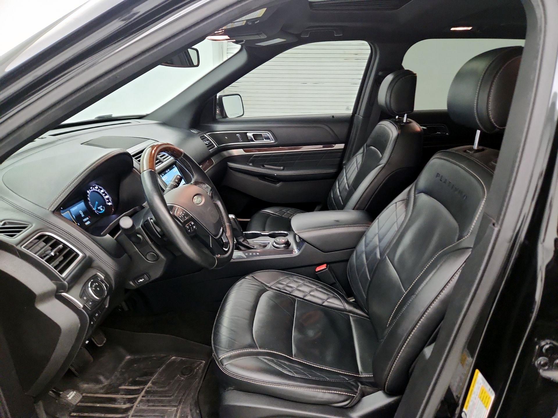 Thumbnail: 2017 Ford Explorer - 11