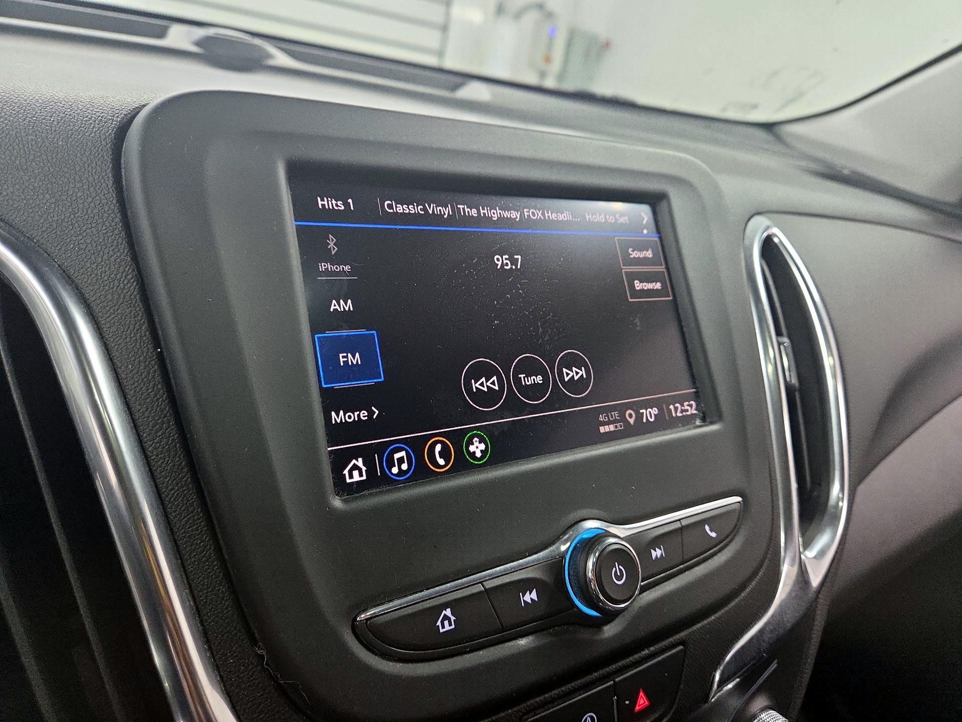 Thumbnail: 2022 Chevrolet Equinox - 13