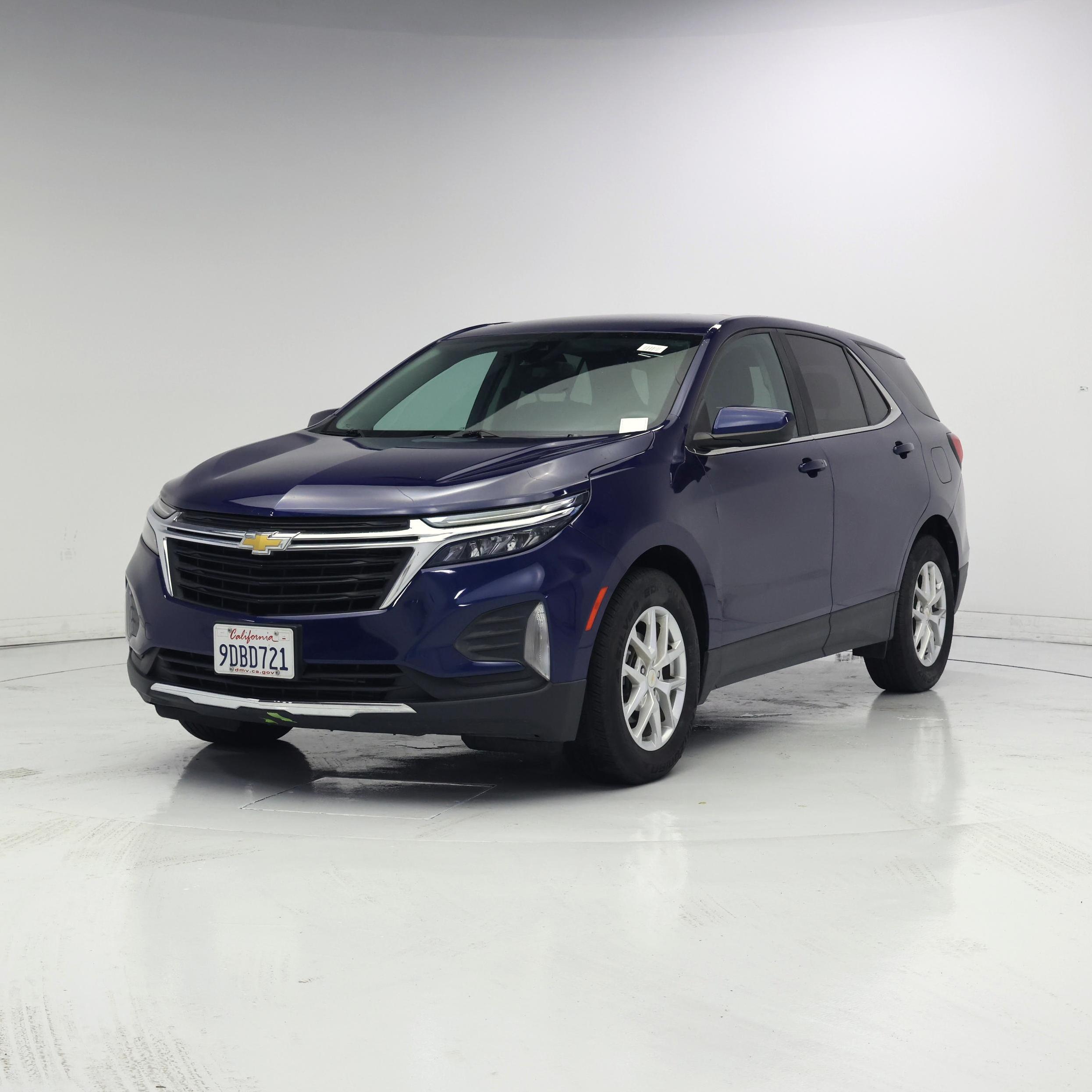Thumbnail: 2022 Chevrolet Equinox - 4