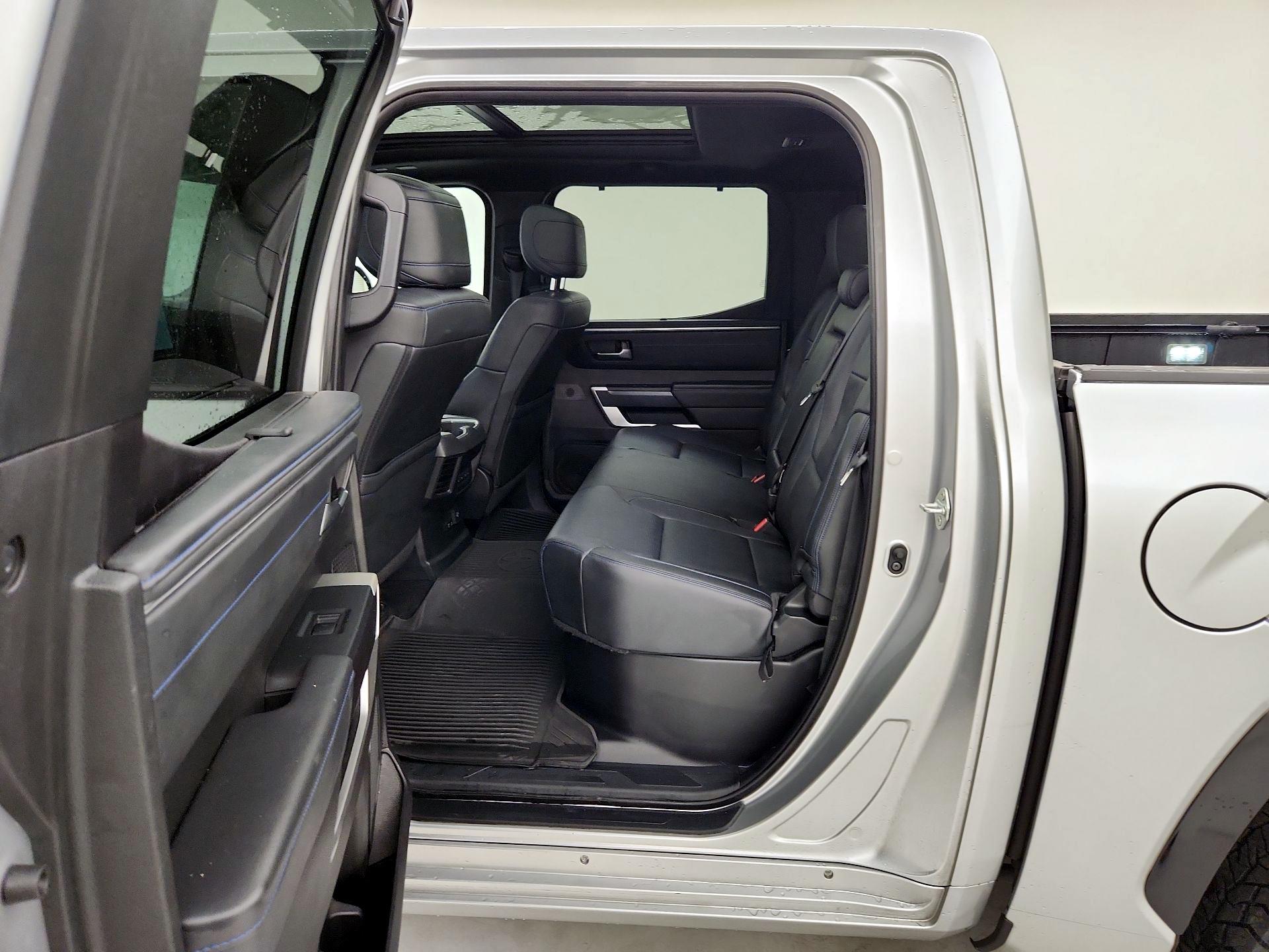 Thumbnail: 2022 Toyota Tundra - 20
