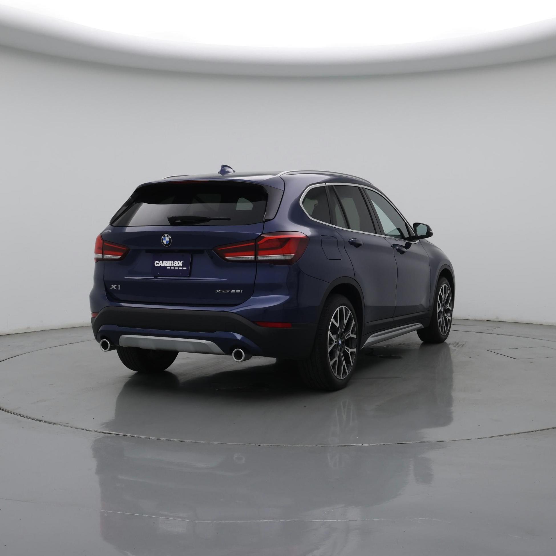 Thumbnail: 2021 BMW X1 - 8