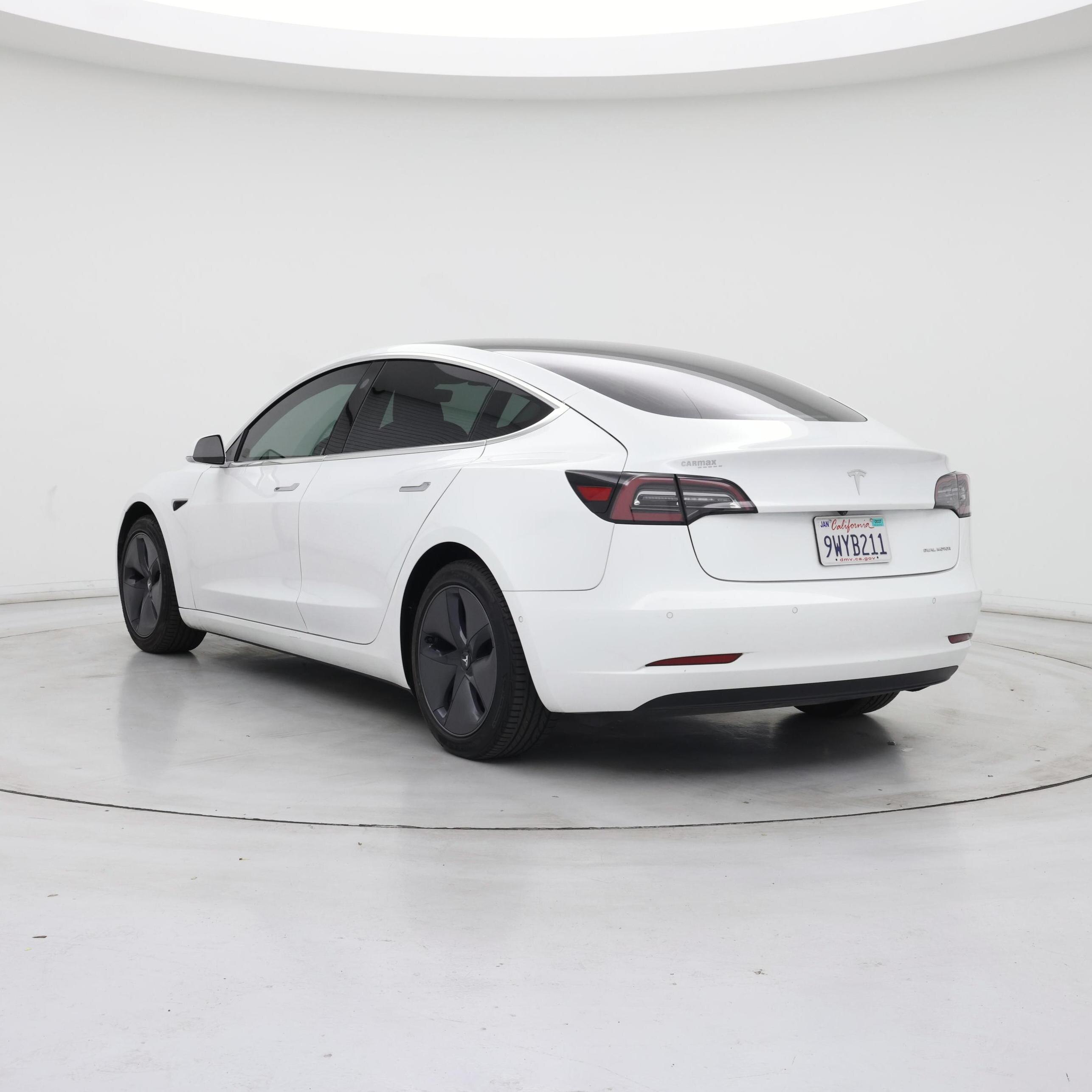 Thumbnail: 2020 Tesla Model 3 - 2