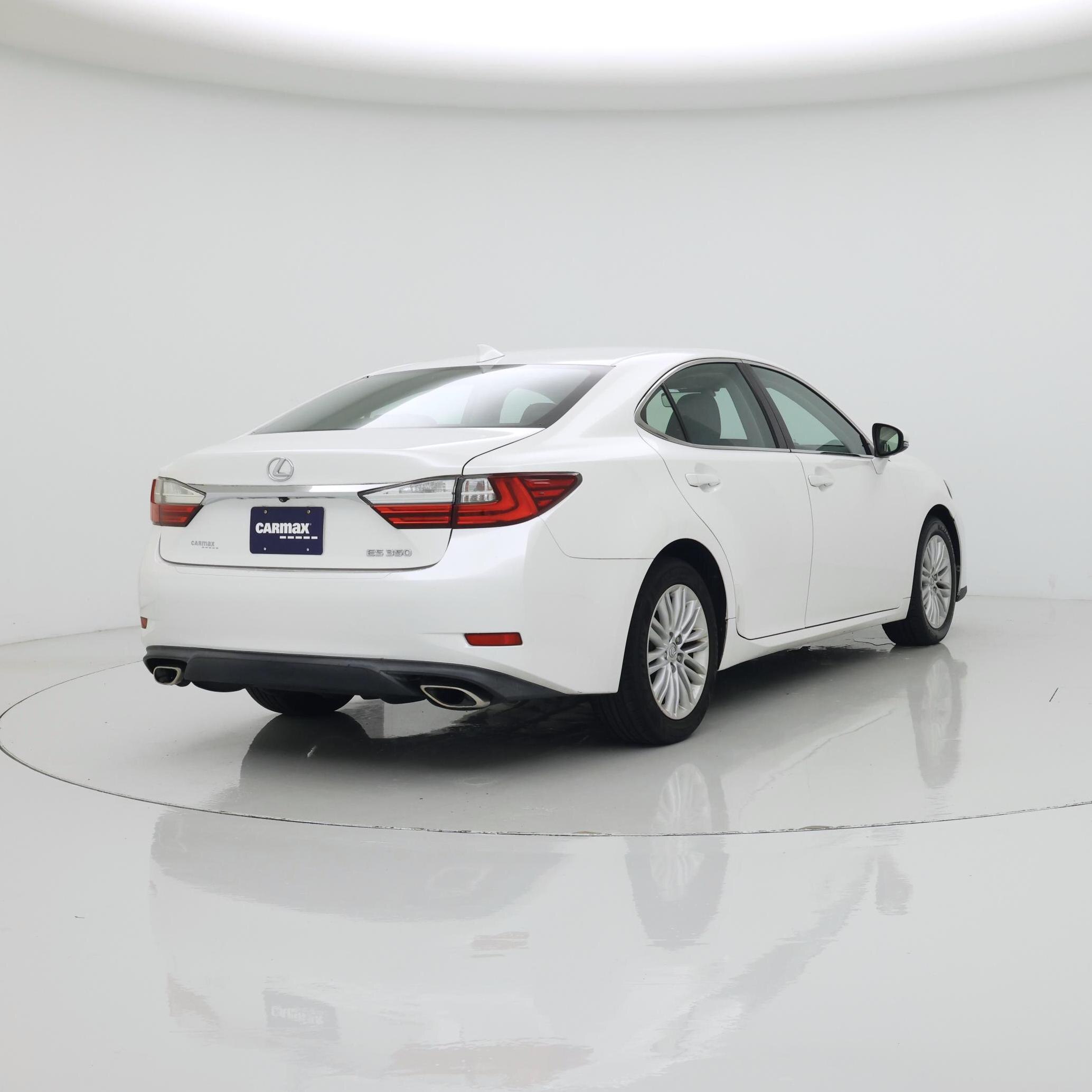 Thumbnail: 2018 Lexus ES - 8