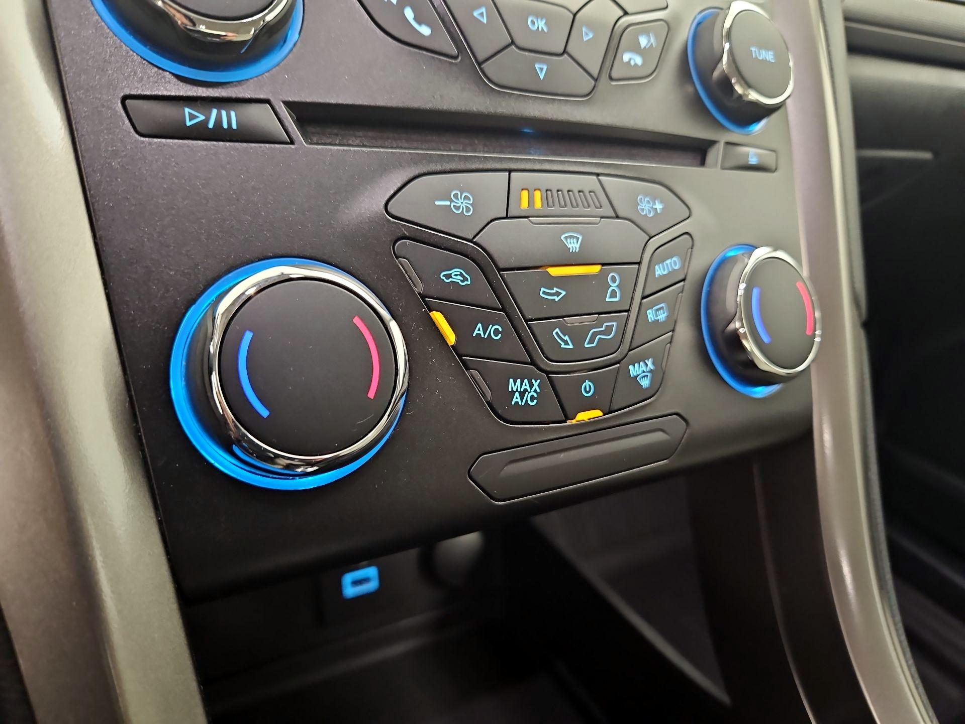 Thumbnail: 2018 Ford Fusion - 16