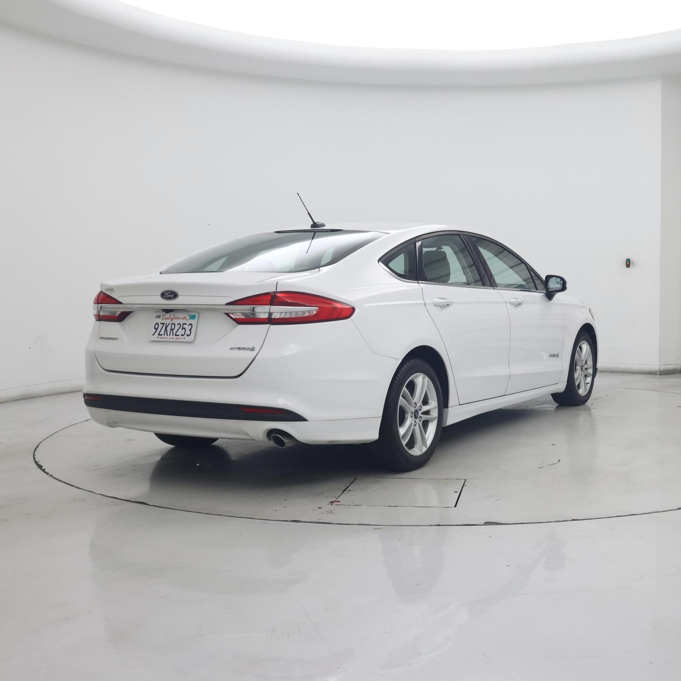 Thumbnail: 2018 Ford Fusion - 8
