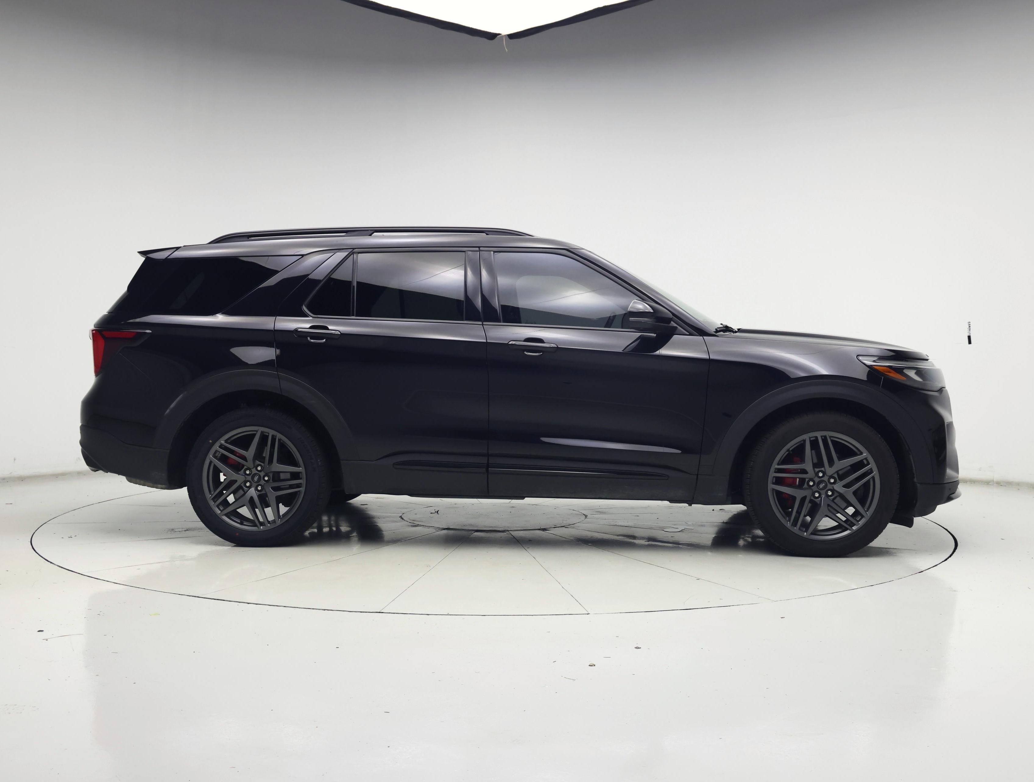 Thumbnail: 2025 Ford Explorer - 7
