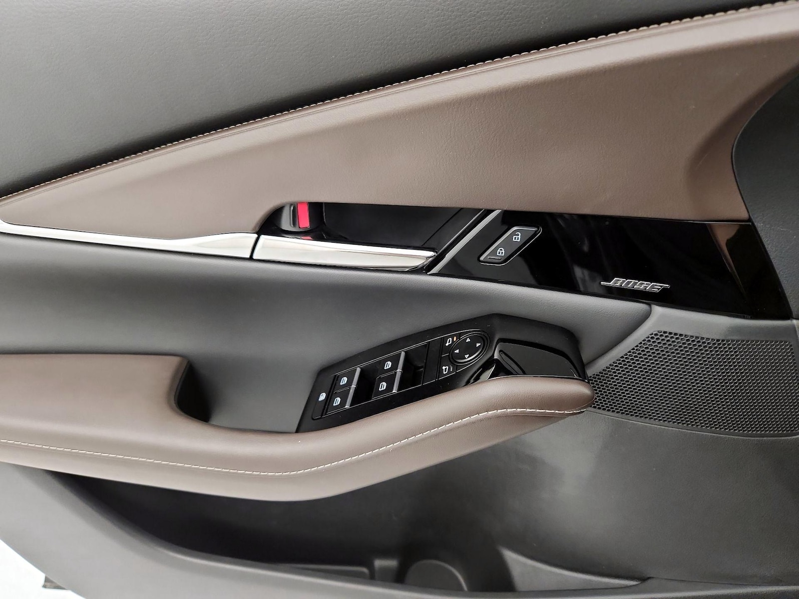 2021 Mazda CX-30 Premium - Photo 13