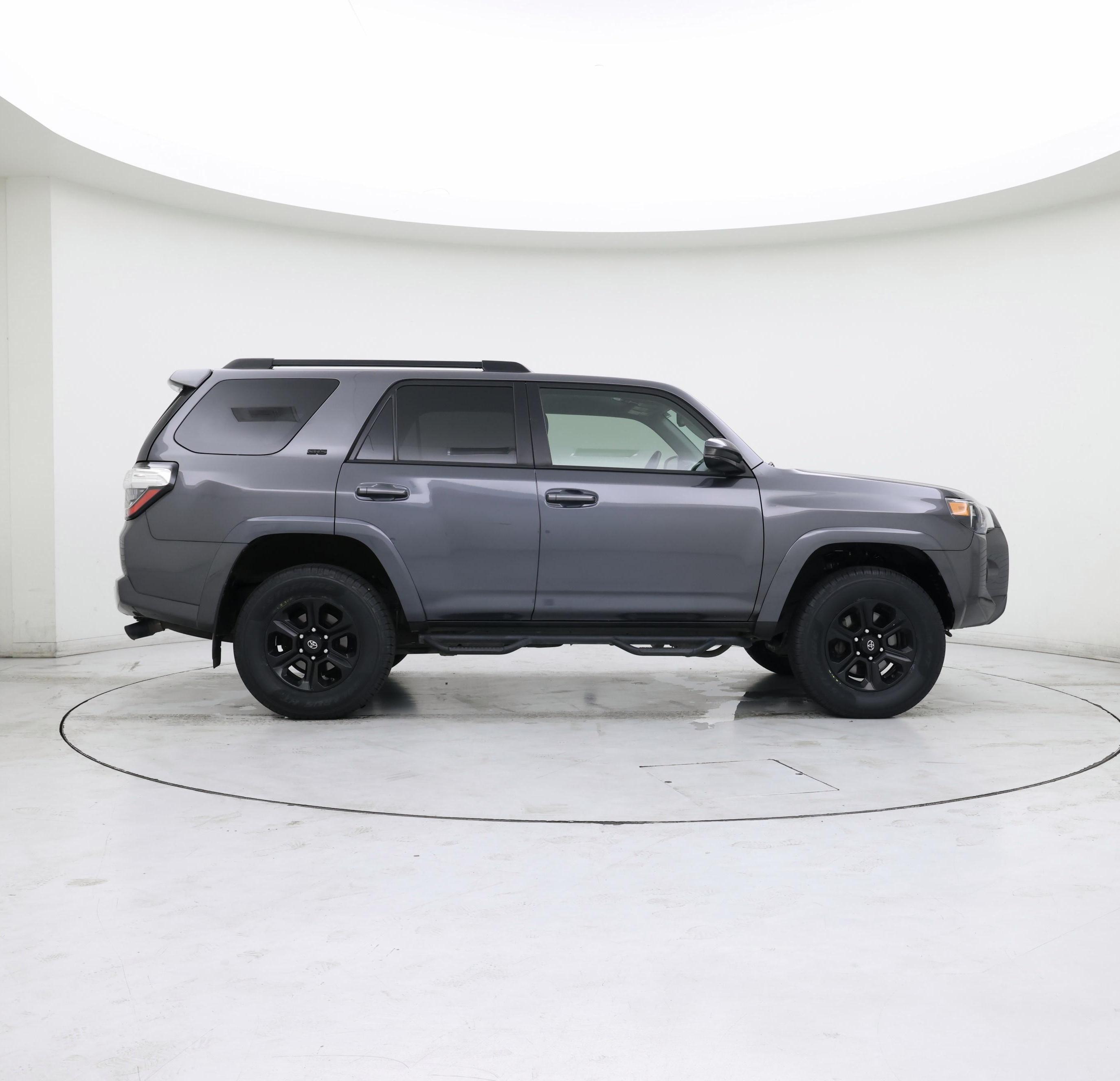 Thumbnail: 2020 Toyota 4Runner - 7