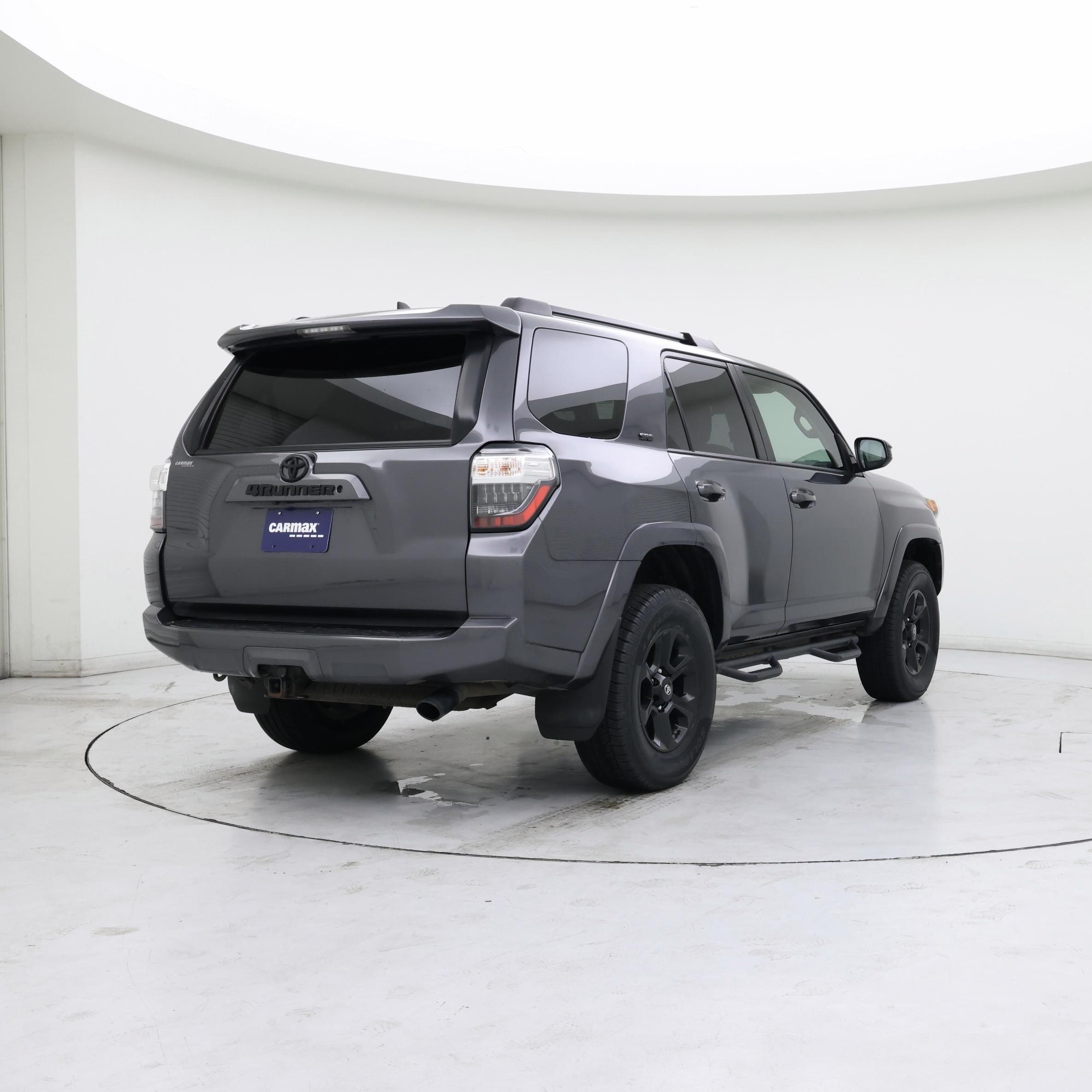 Thumbnail: 2020 Toyota 4Runner - 8