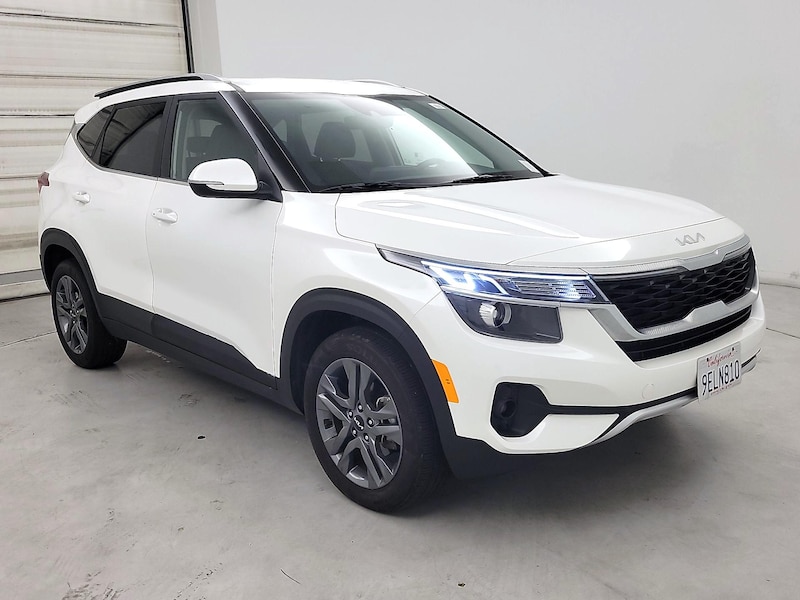 2023 Kia Seltos S