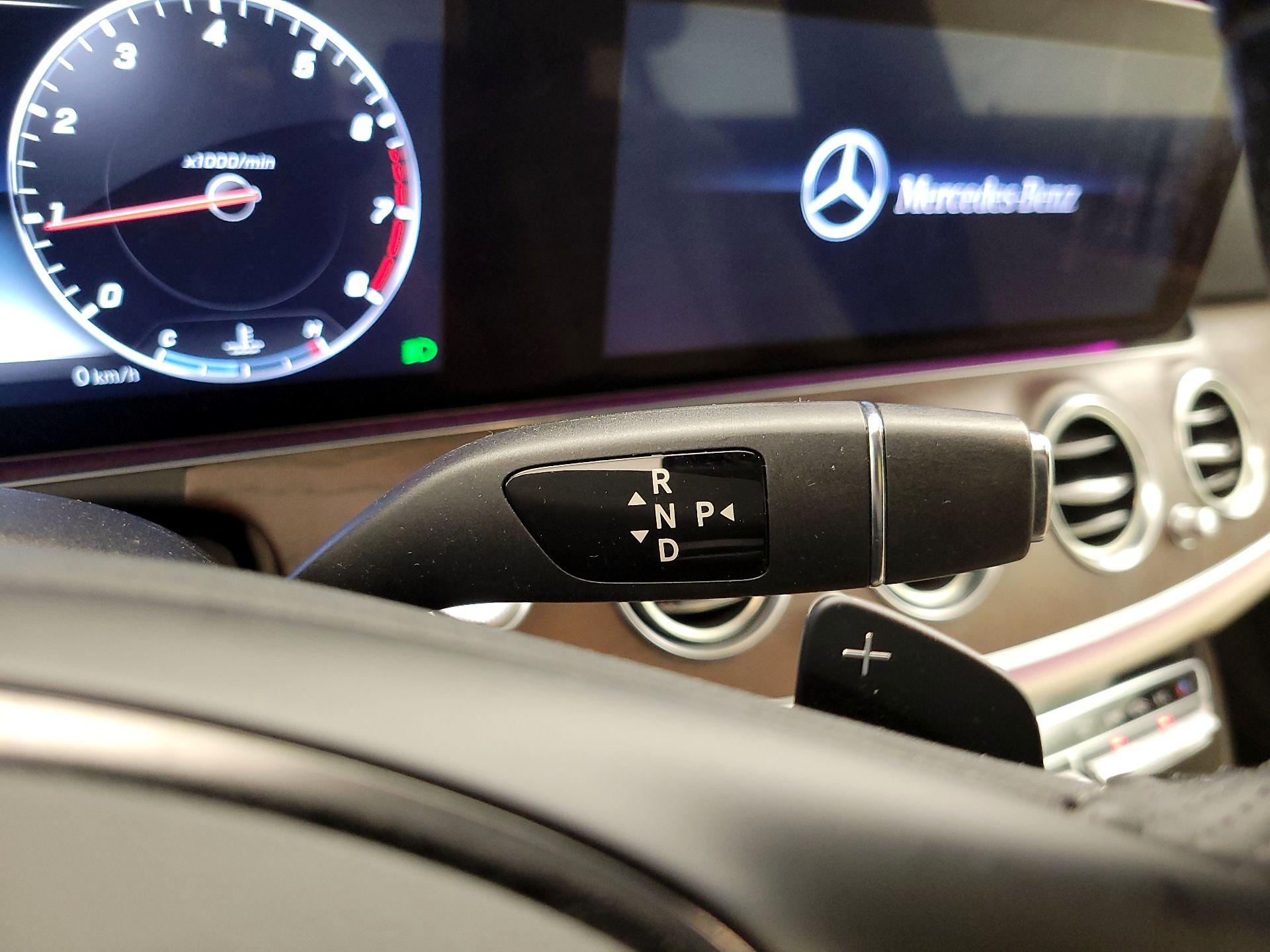 Thumbnail: 2017 Mercedes-Benz E-Class - 18