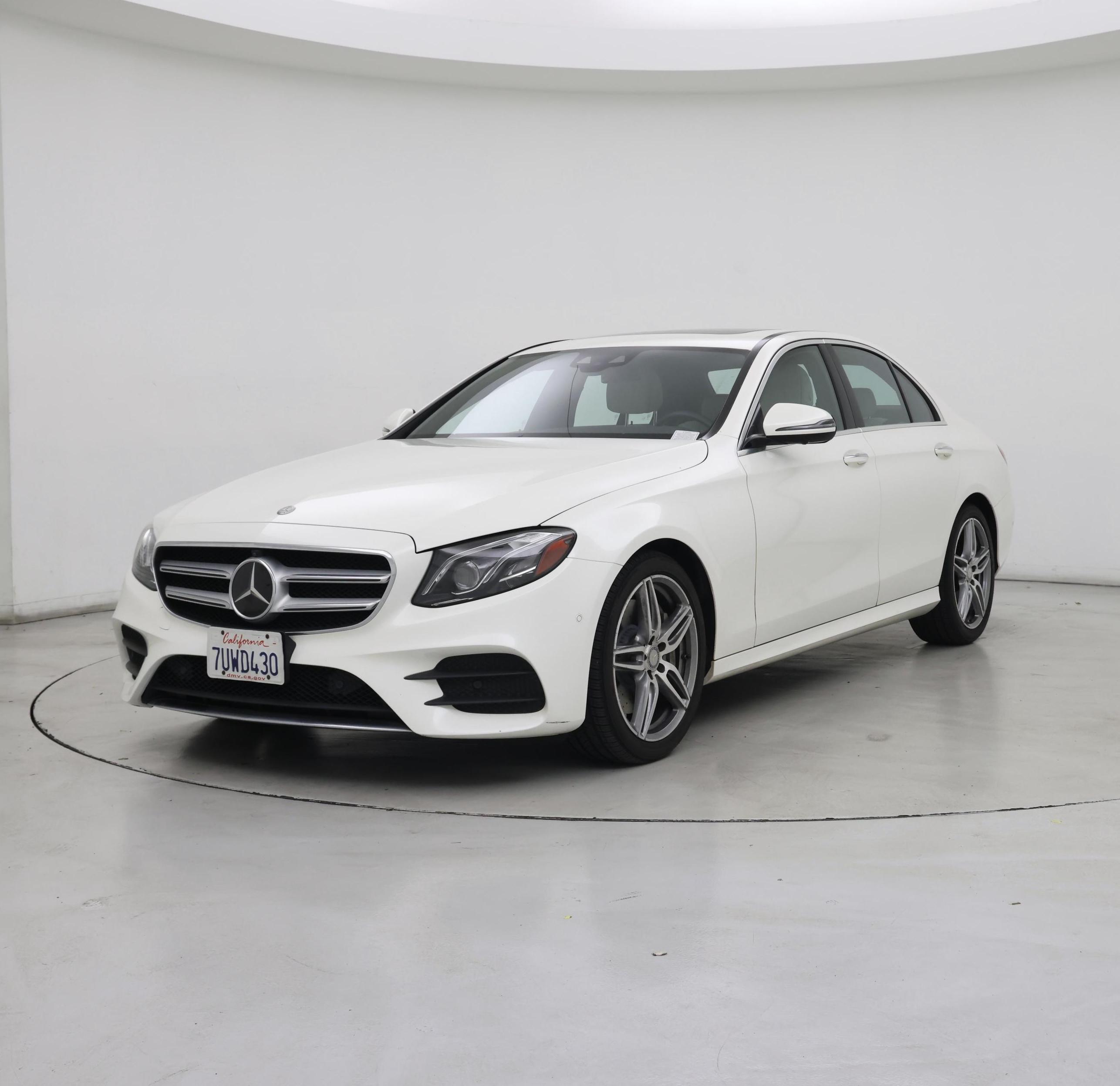 Thumbnail: 2017 Mercedes-Benz E-Class - 4