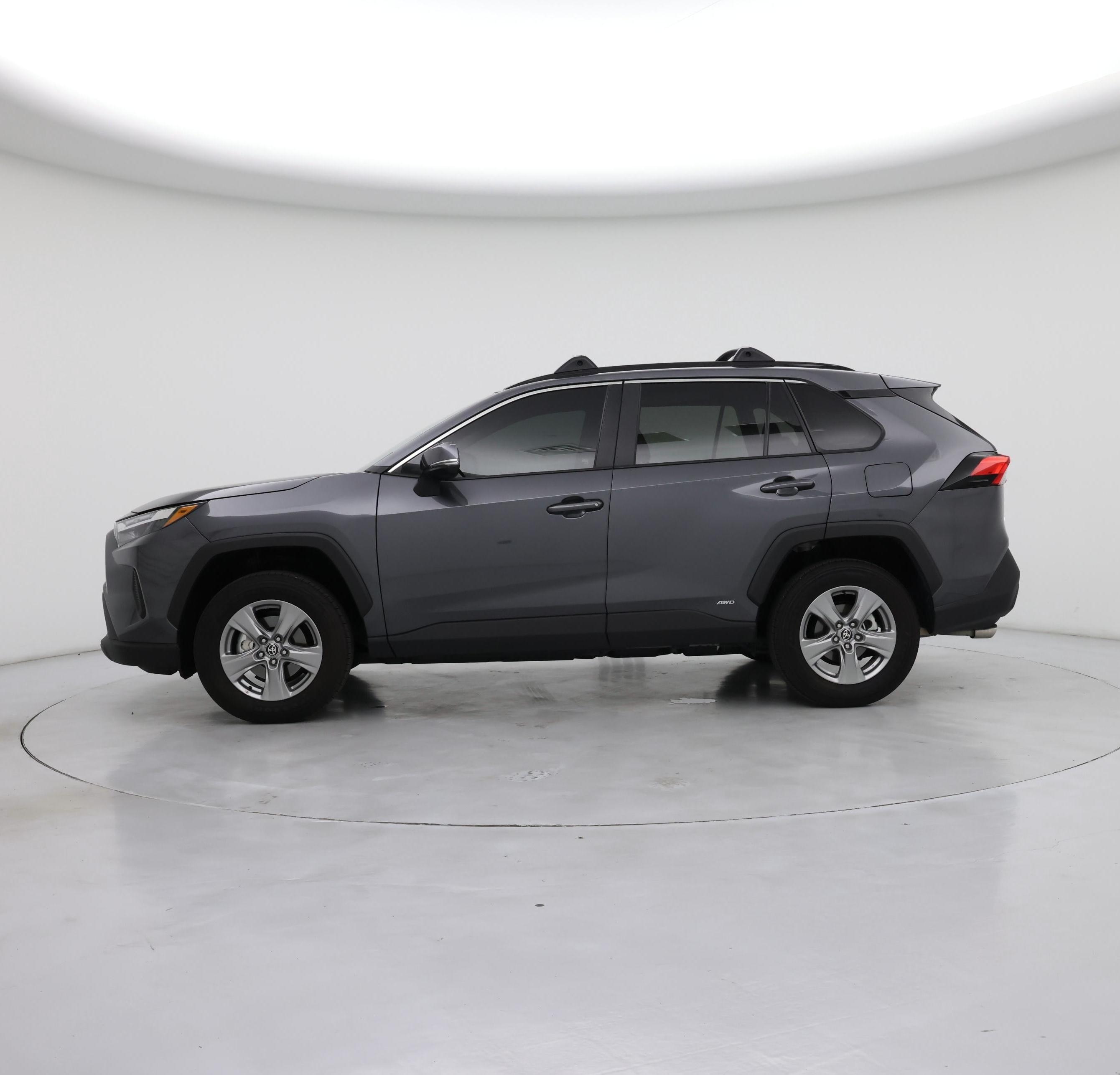 Thumbnail: 2025 Toyota RAV4 - 3