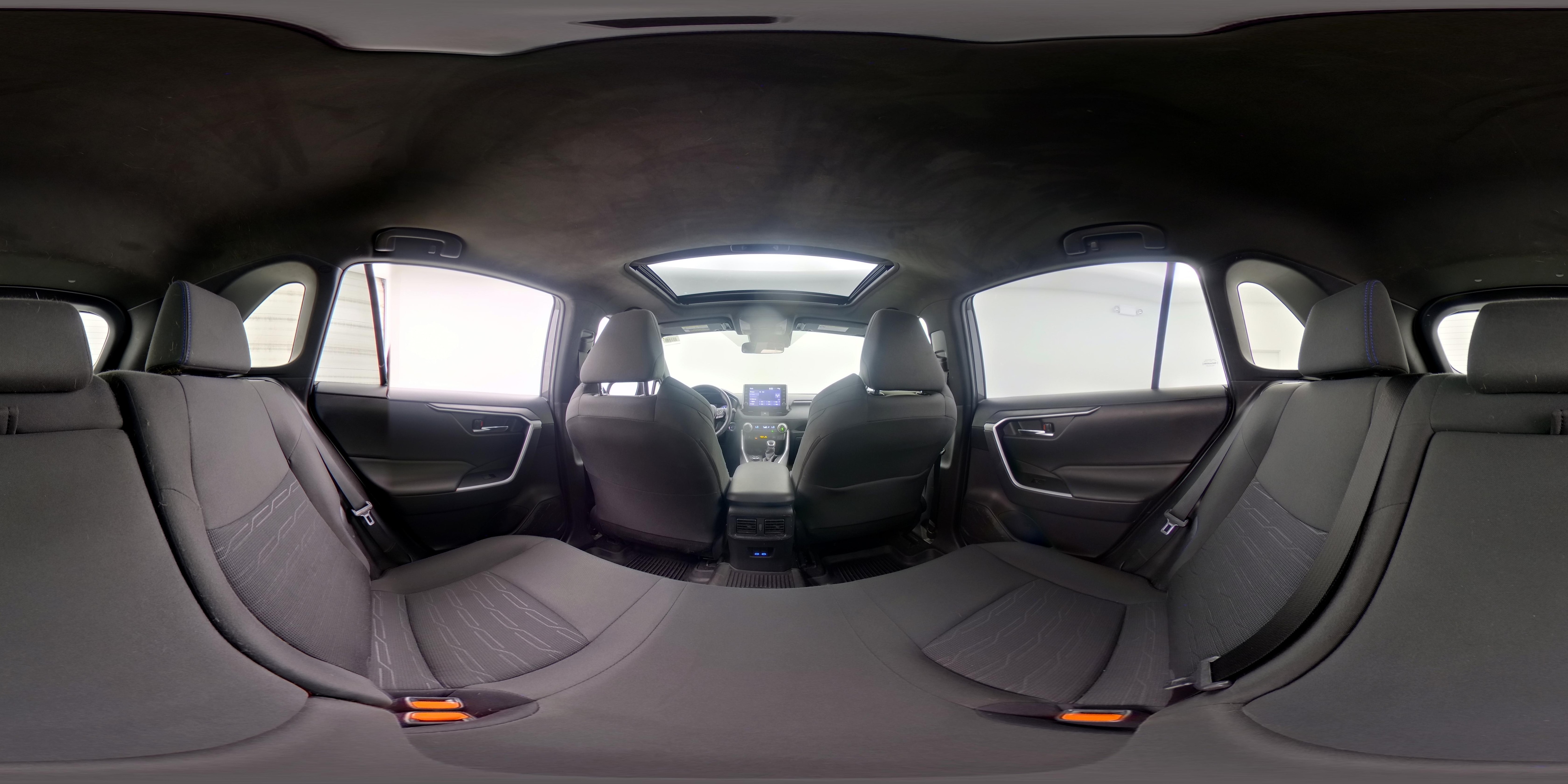2022 Toyota RAV4 SE - Photo 26
