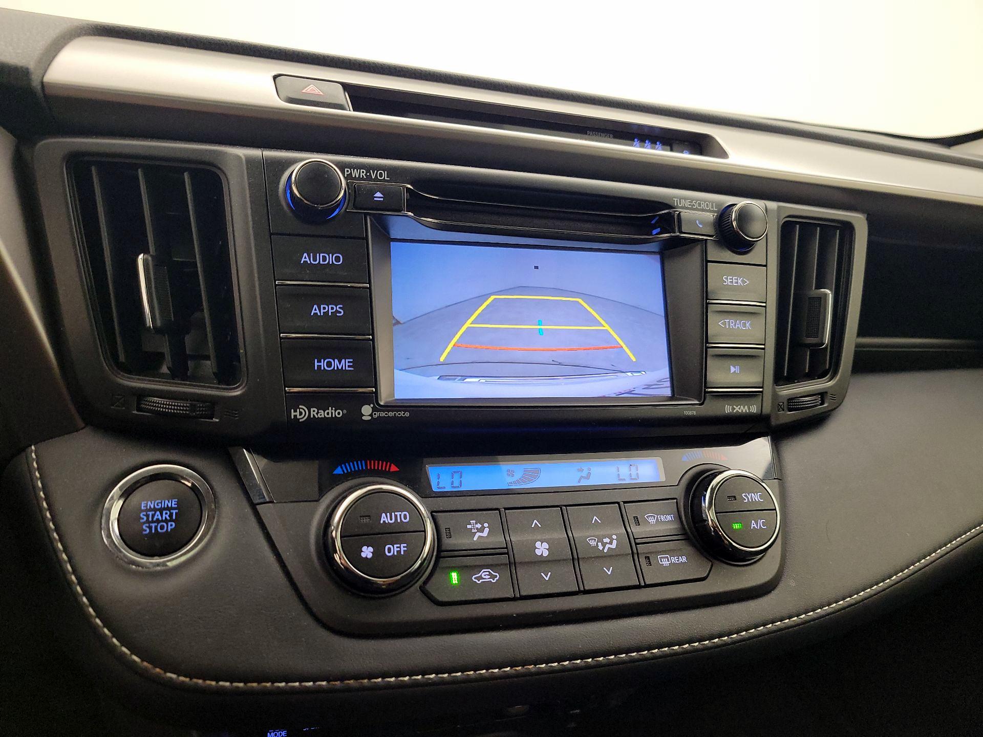 Thumbnail: 2018 Toyota RAV4 - 14