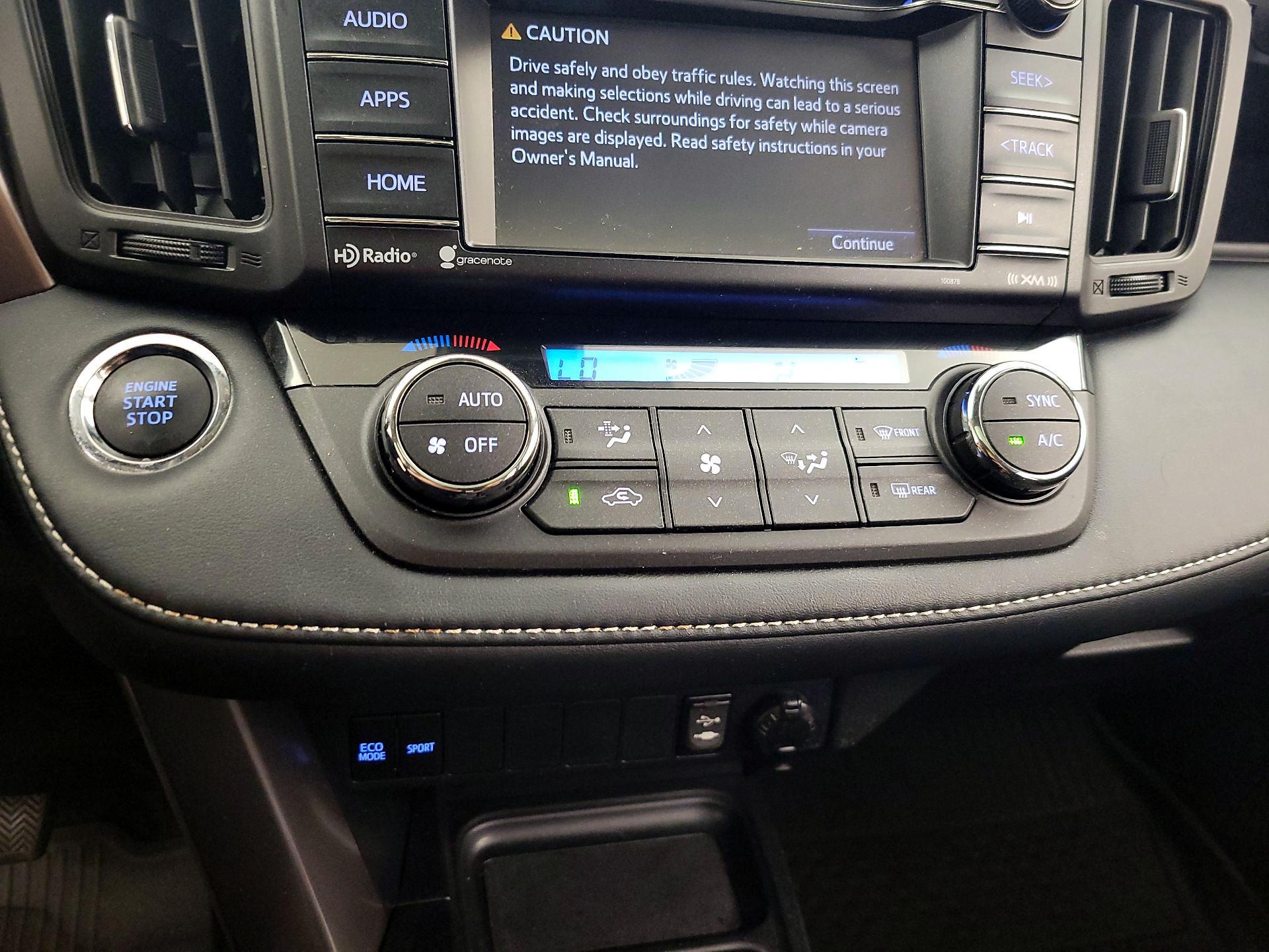 Thumbnail: 2018 Toyota RAV4 - 16