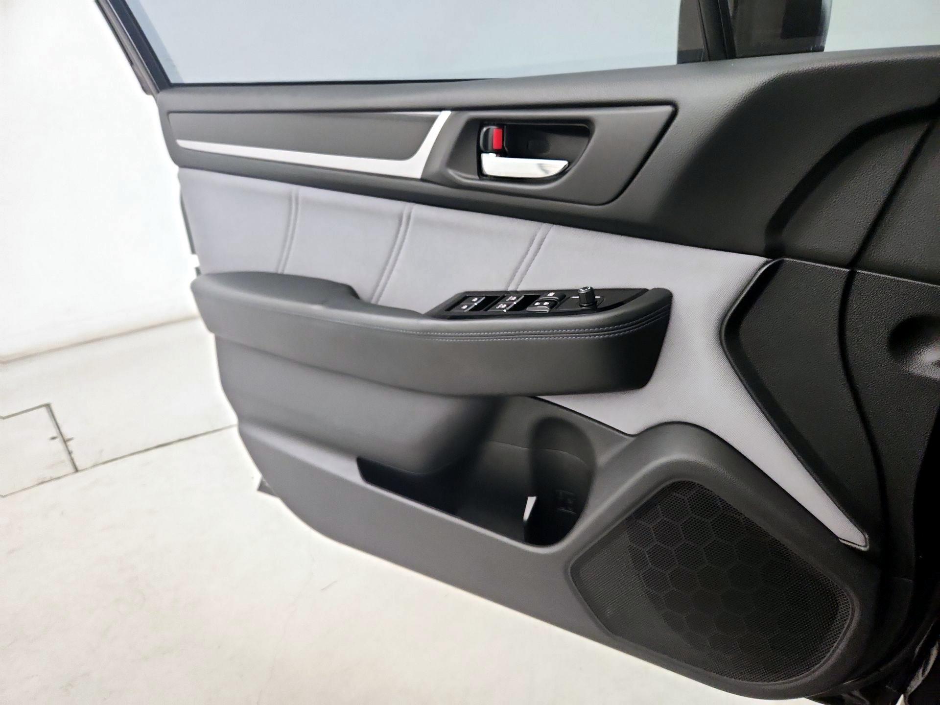 Thumbnail: 2019 Subaru Legacy - 12