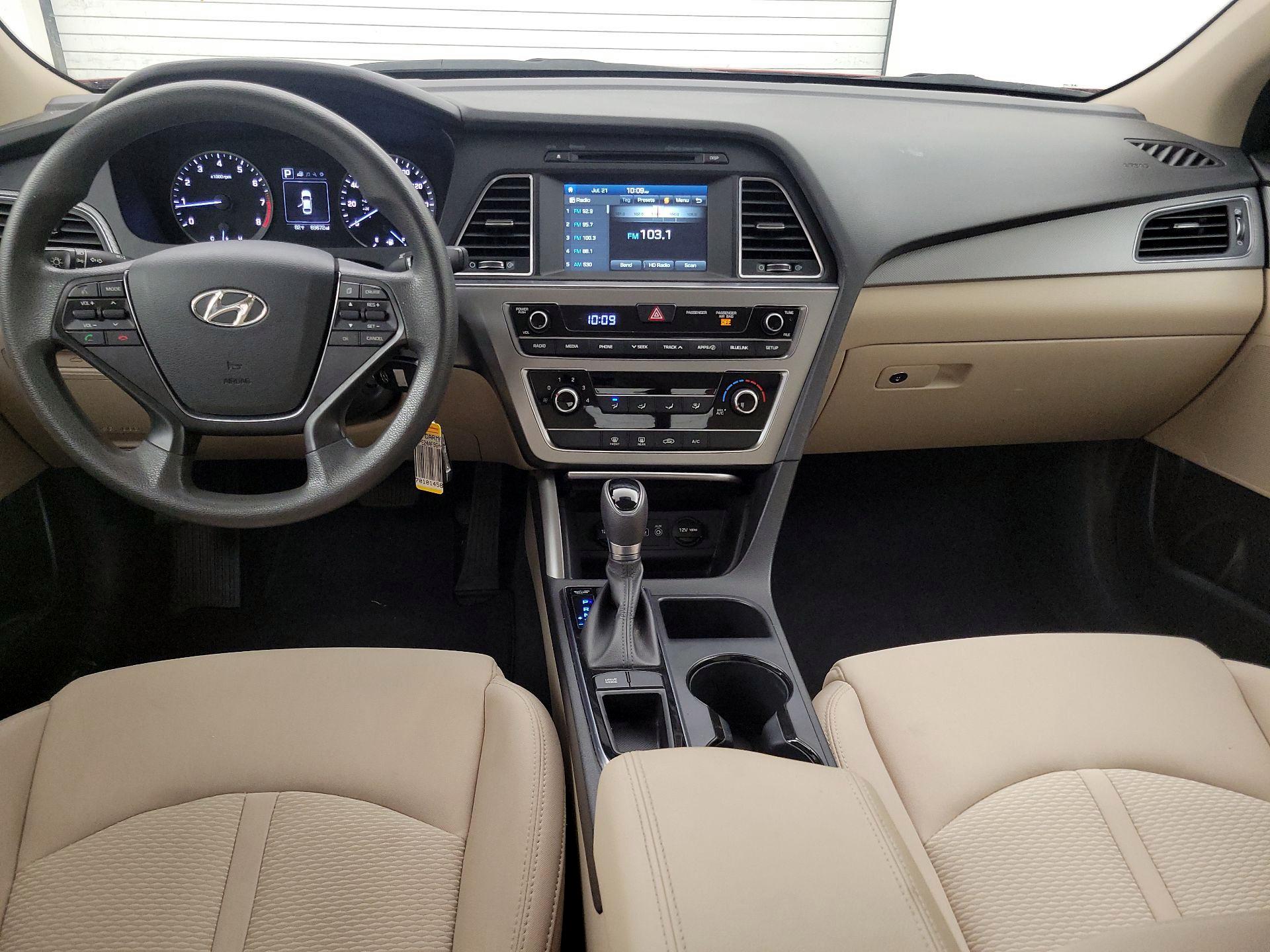 Thumbnail: 2016 Hyundai Sonata - 9