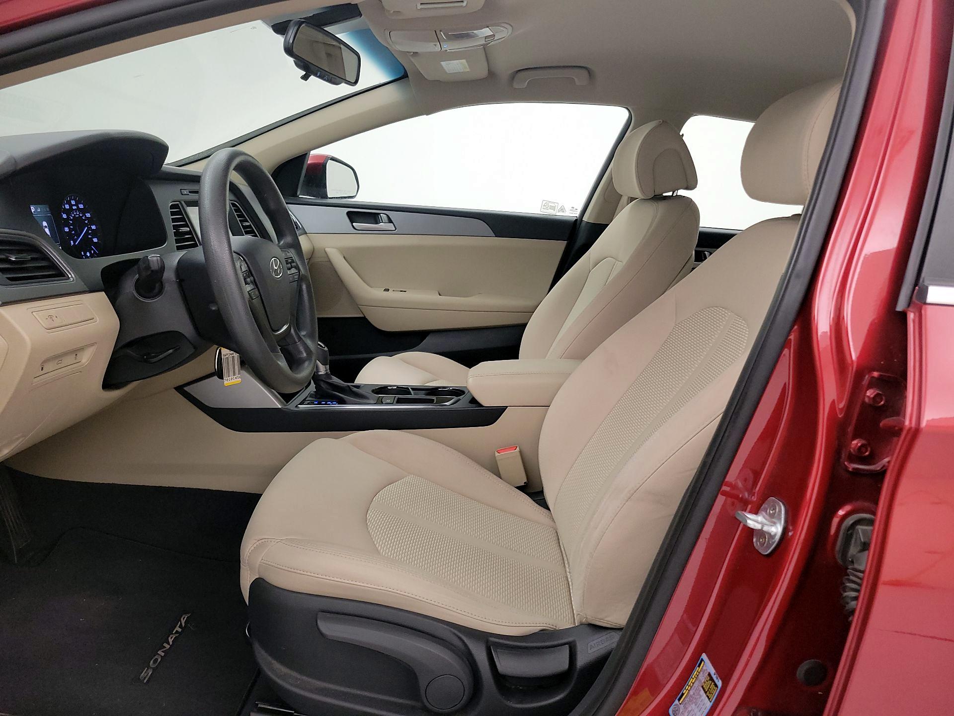 Thumbnail: 2016 Hyundai Sonata - 11