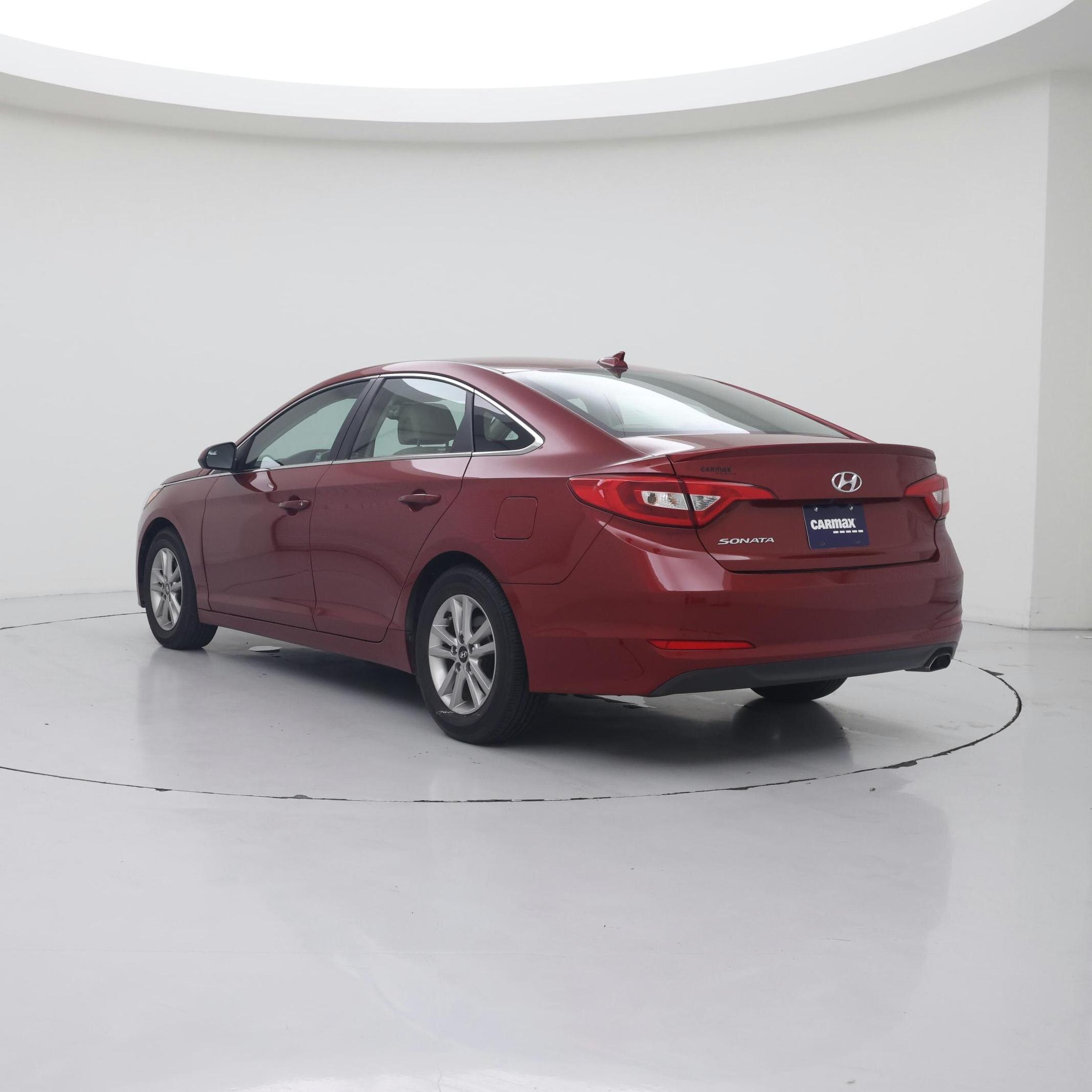 Thumbnail: 2016 Hyundai Sonata - 2