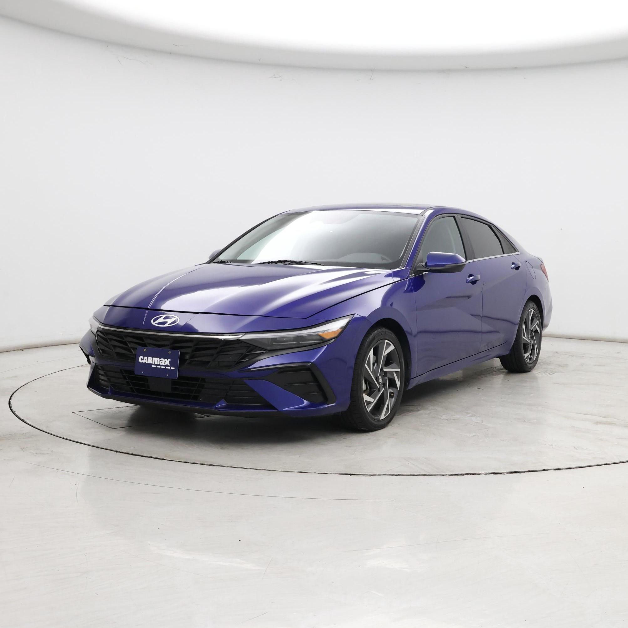 Thumbnail: 2024 Hyundai Elantra - 4