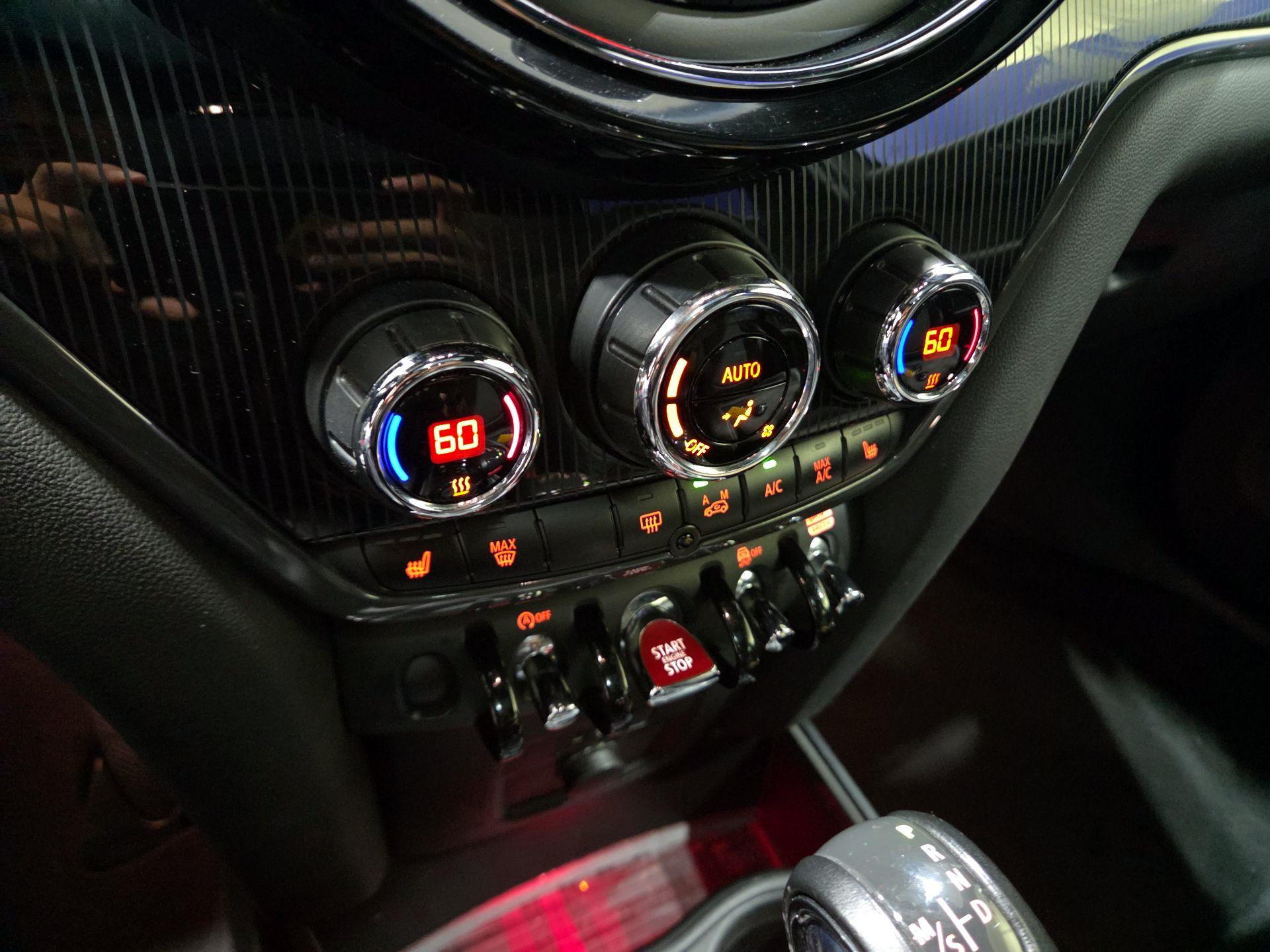 Thumbnail: 2019 MINI Cooper Countryman - 12