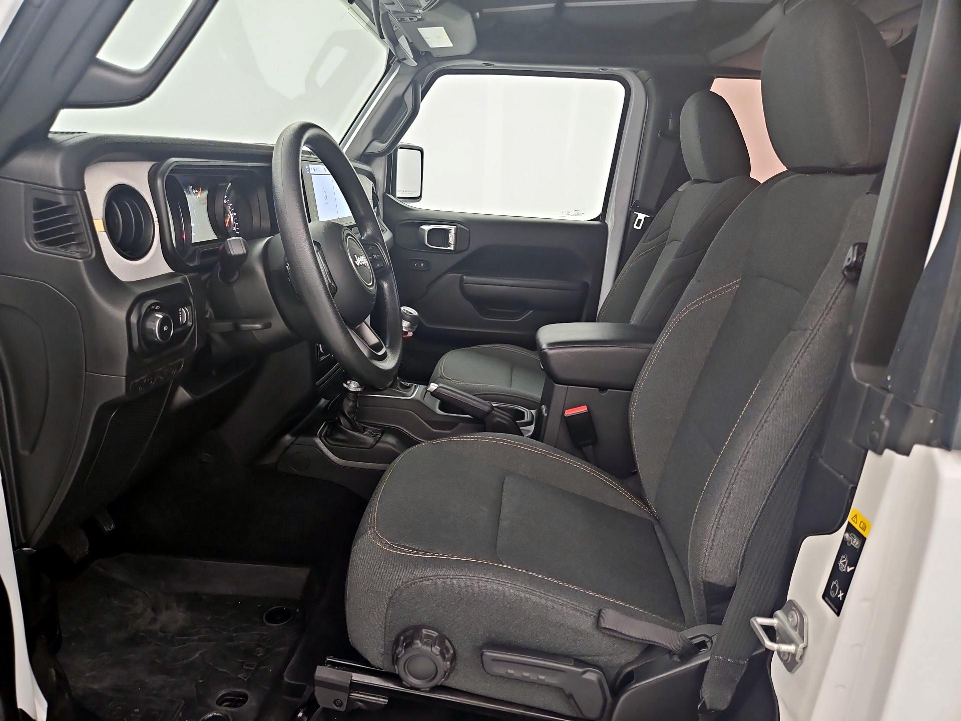 Thumbnail: 2025 Jeep Wrangler - 11