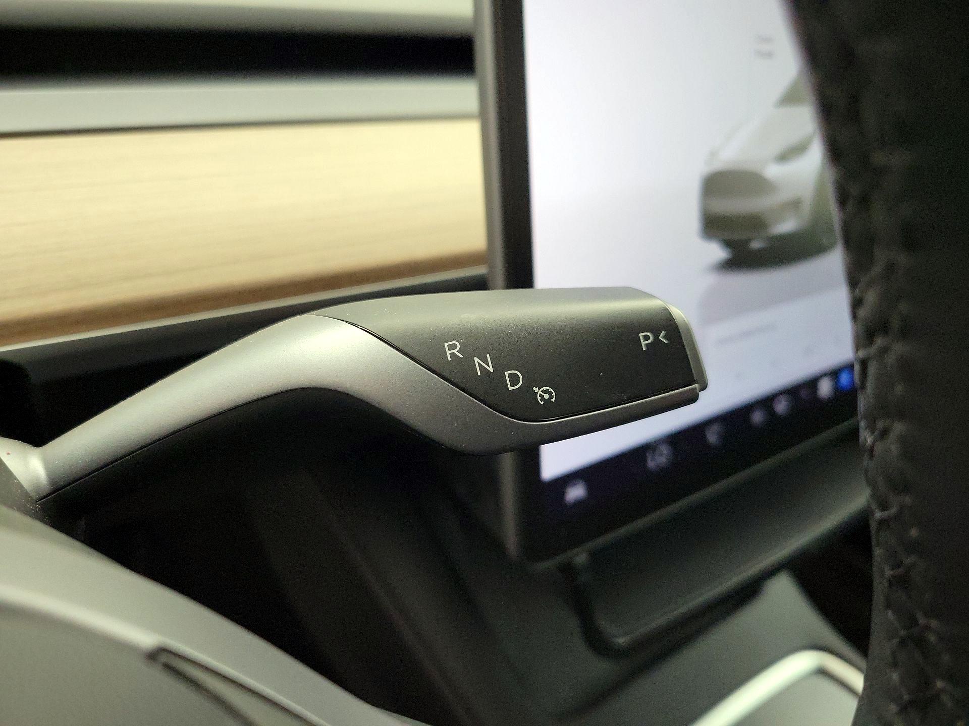 Thumbnail: 2024 Tesla Model Y - 17