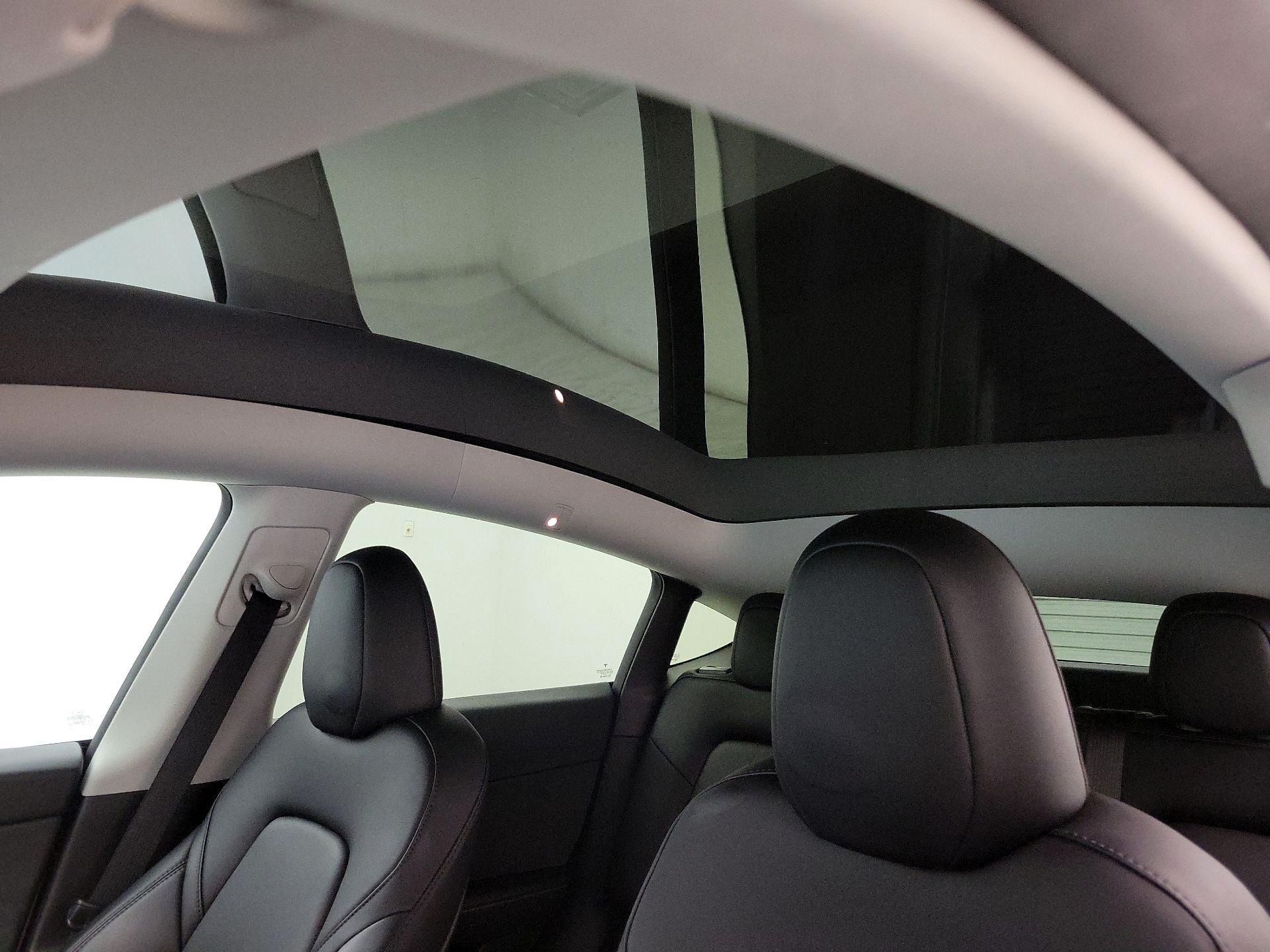Thumbnail: 2024 Tesla Model Y - 18