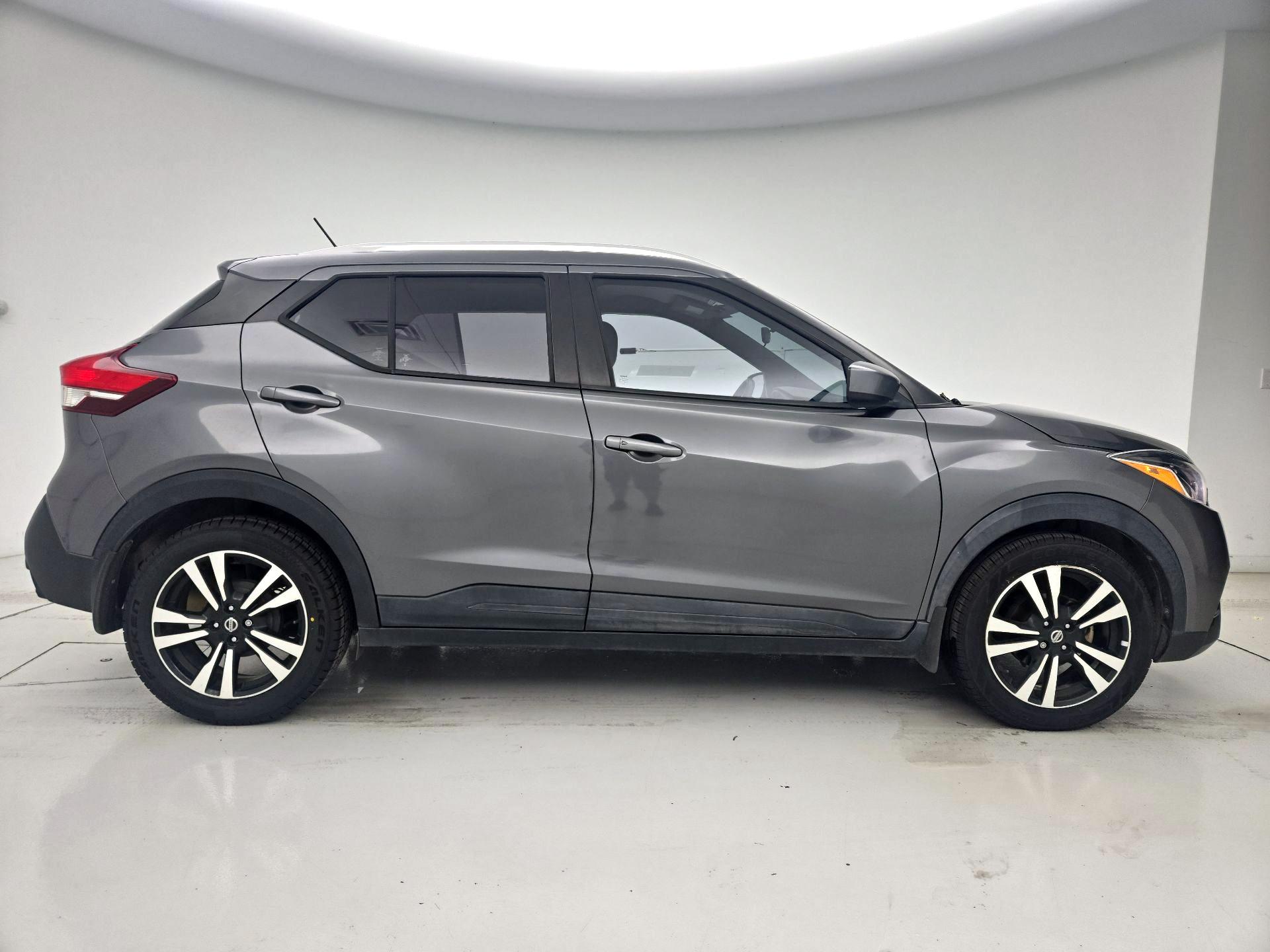 Thumbnail: 2018 Nissan Kicks - 4
