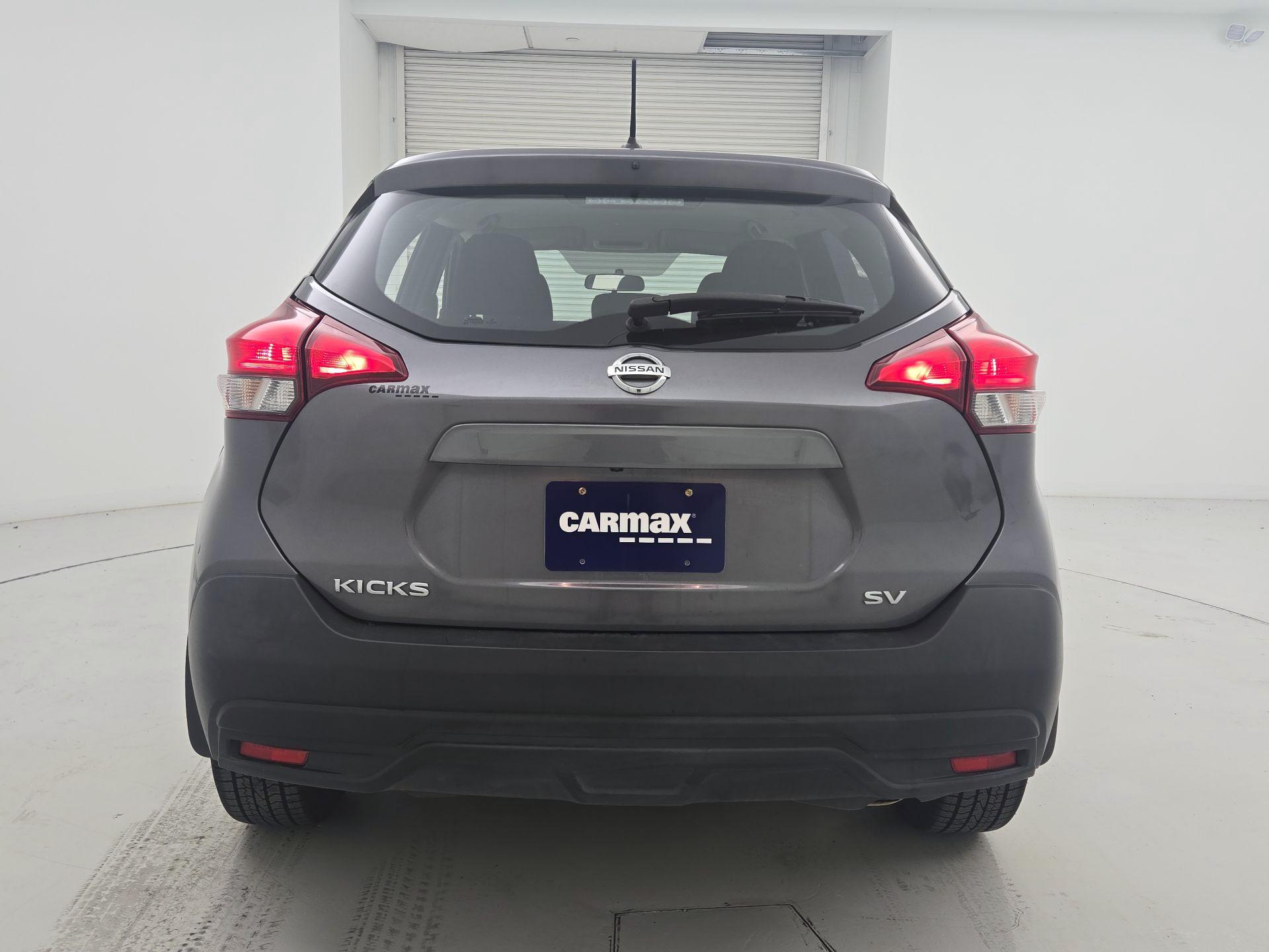 Thumbnail: 2018 Nissan Kicks - 6