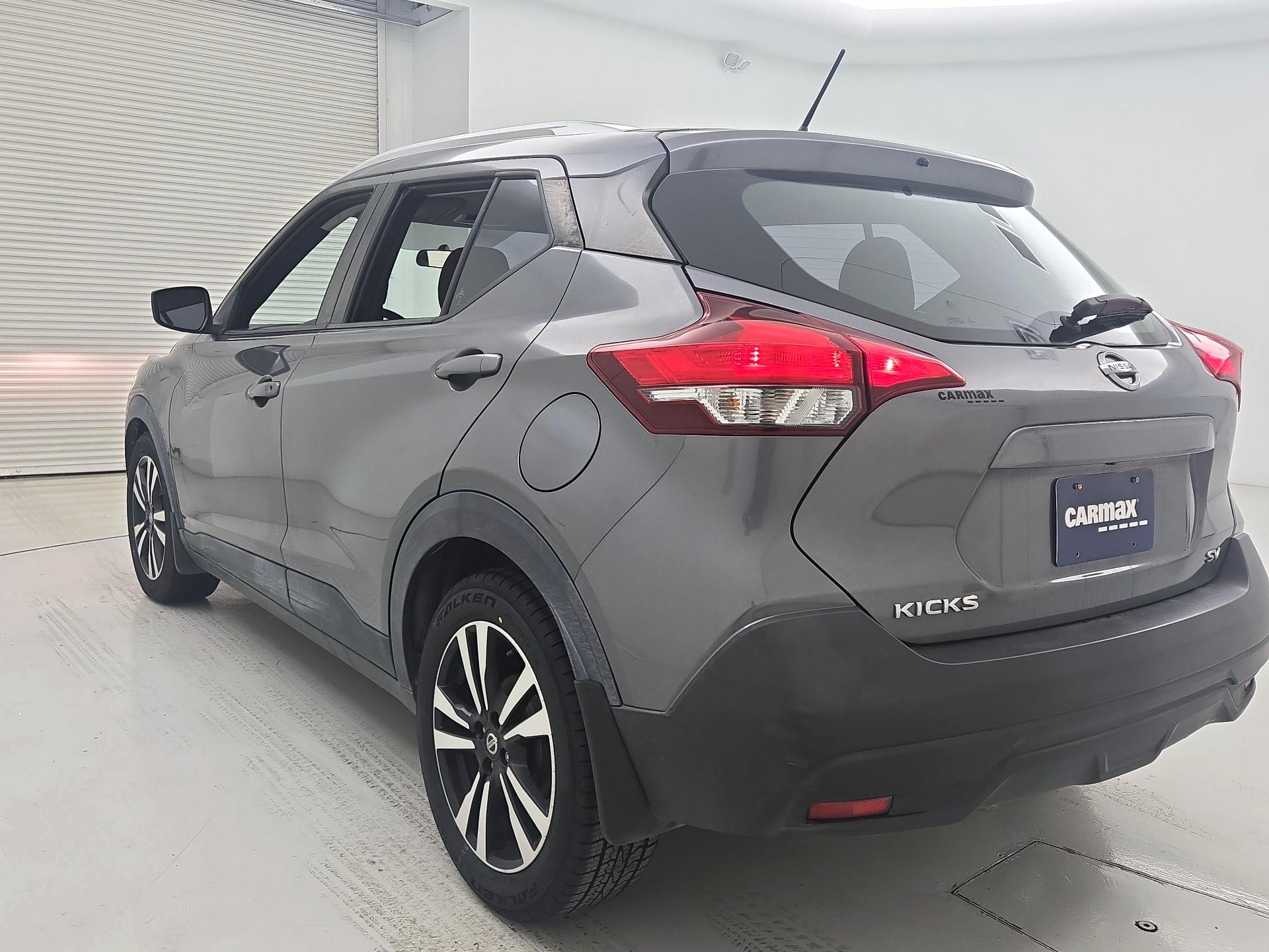 Thumbnail: 2018 Nissan Kicks - 7