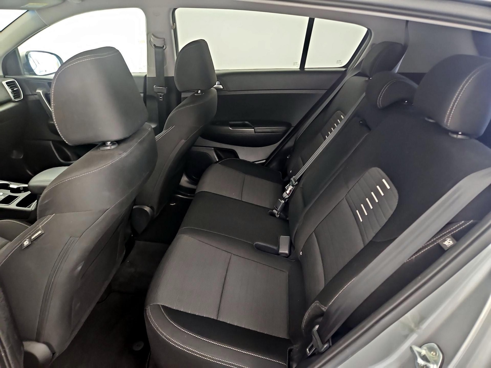 2021 Kia Sportage LX - Photo 20
