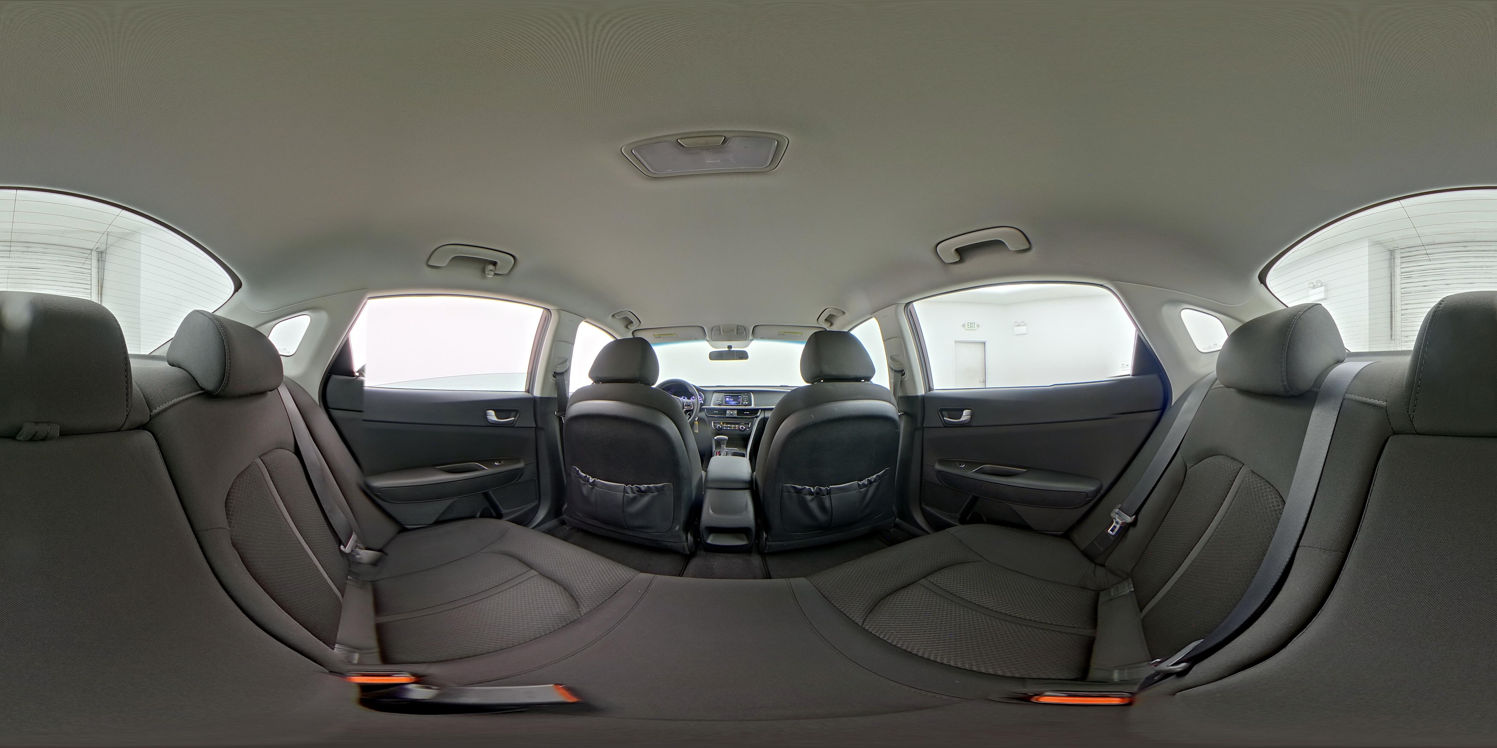 2017 Kia Optima LX - Photo 25