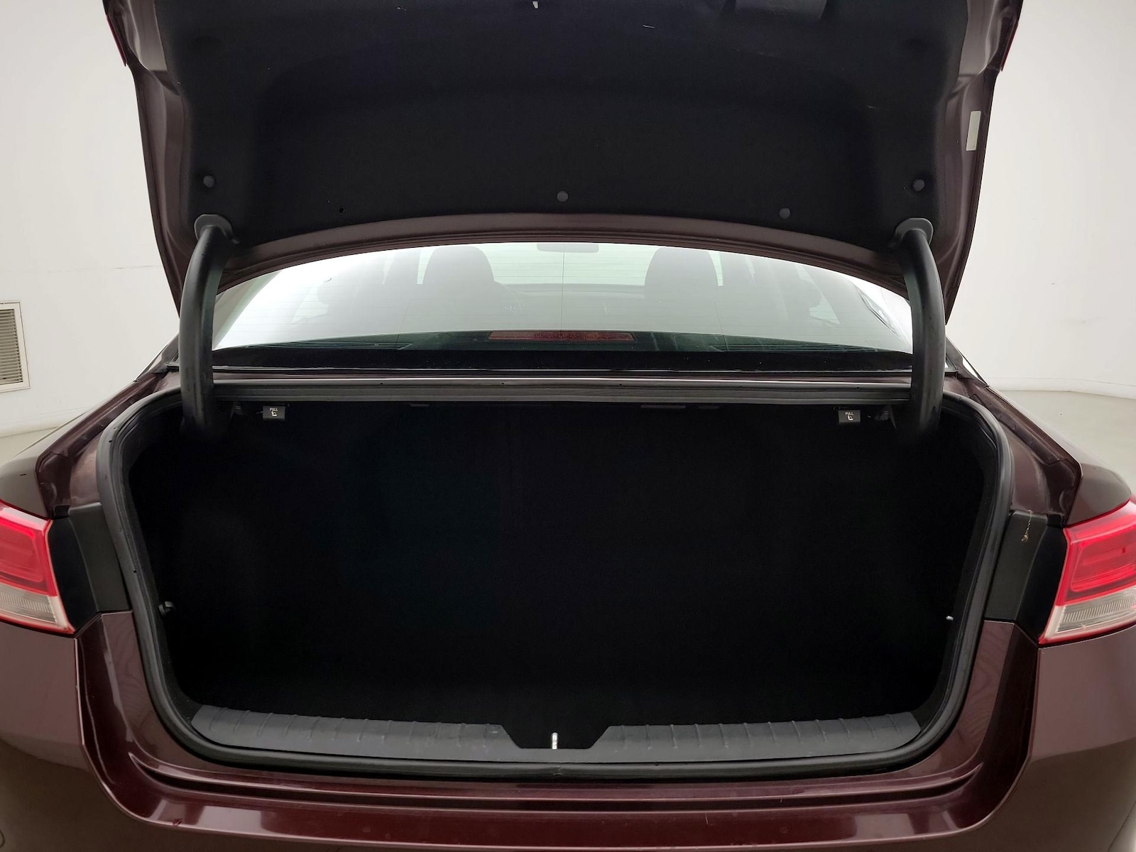 2017 Kia Optima LX - Photo 21