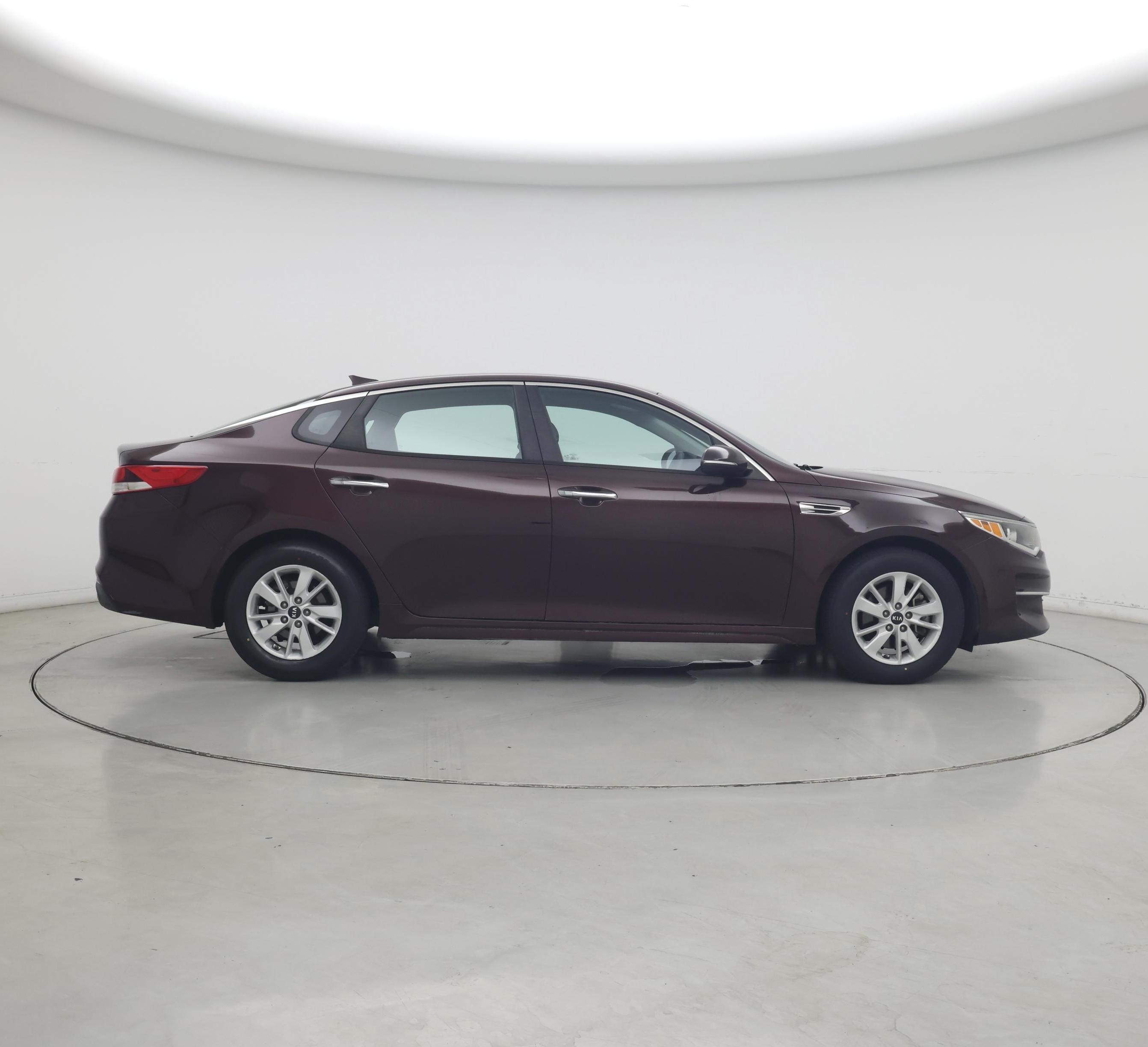 Thumbnail: 2017 Kia Optima - 7