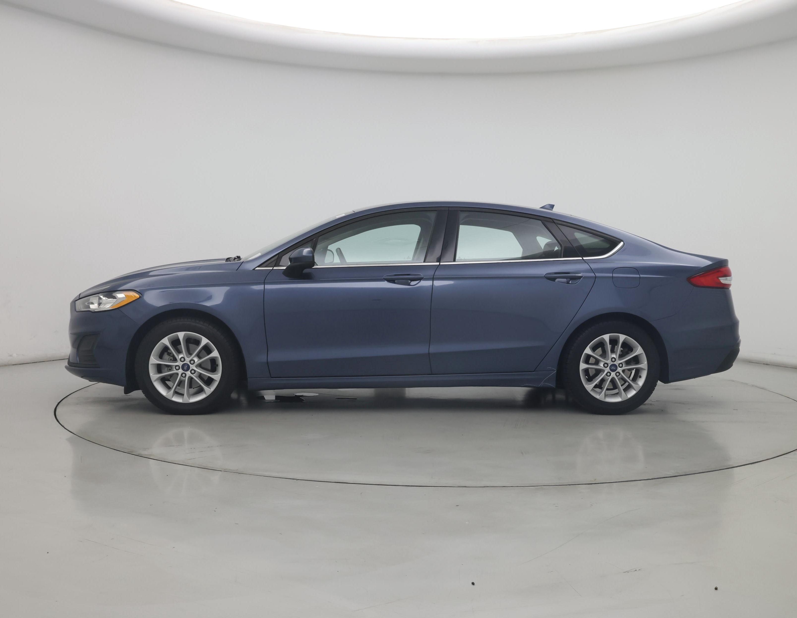 Thumbnail: 2019 Ford Fusion - 3