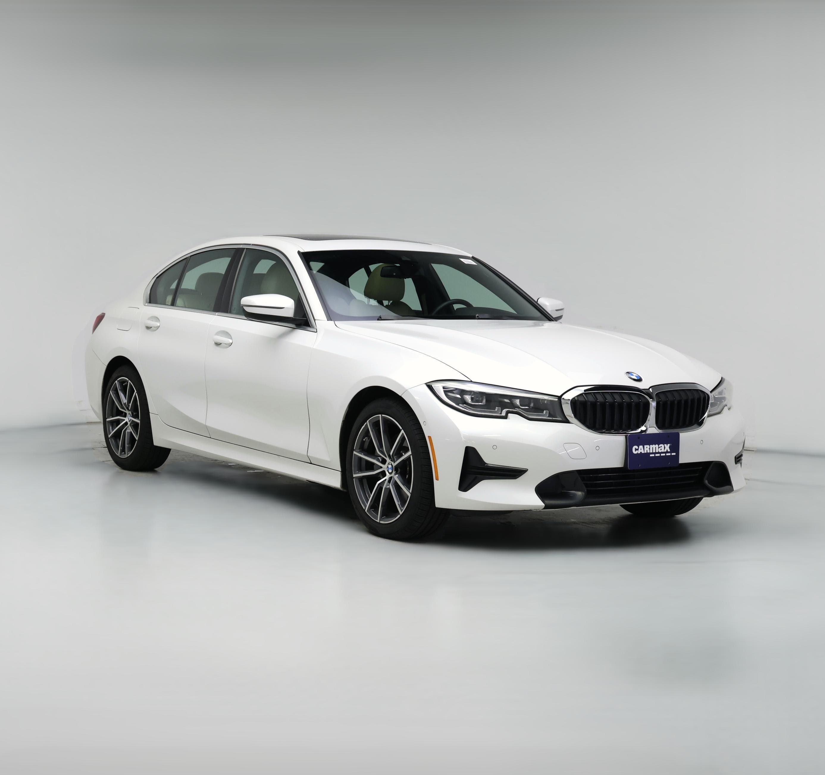 Thumbnail: 2022 BMW 3 Series - 1