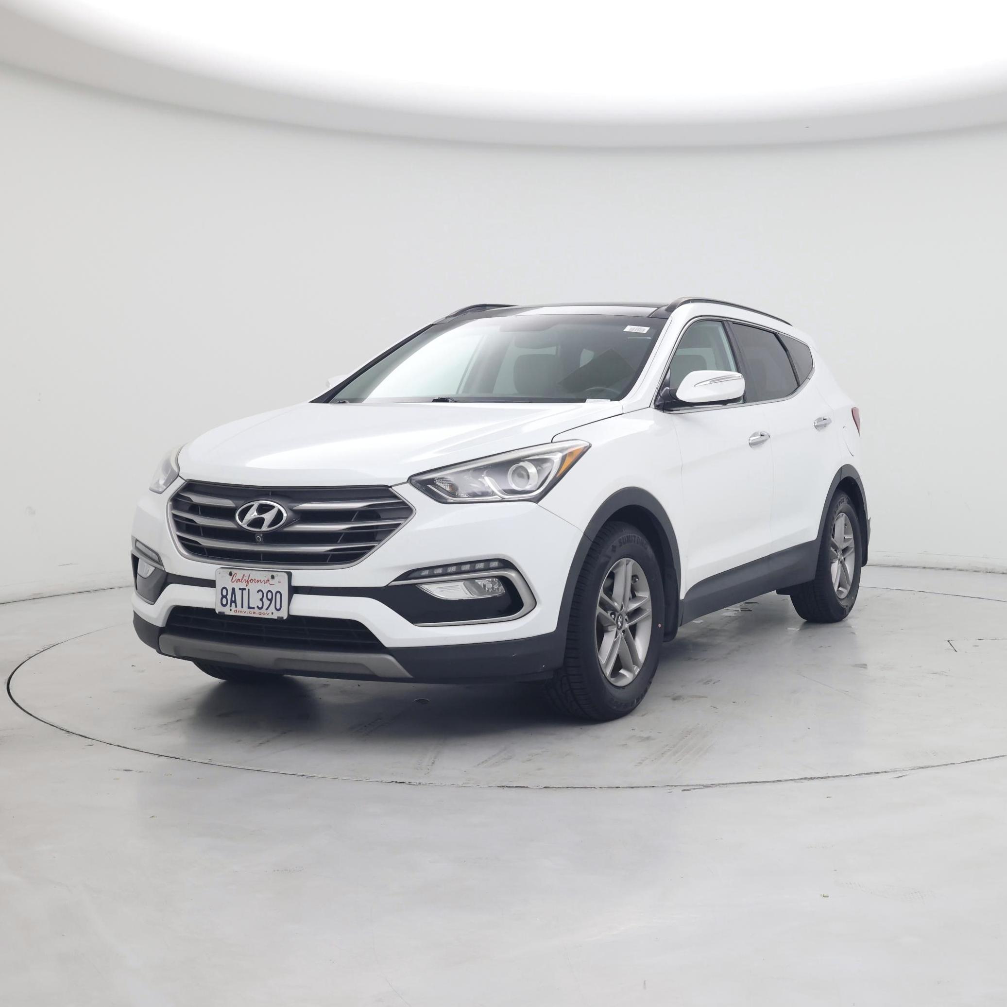 Thumbnail: 2018 Hyundai Santa Fe - 4