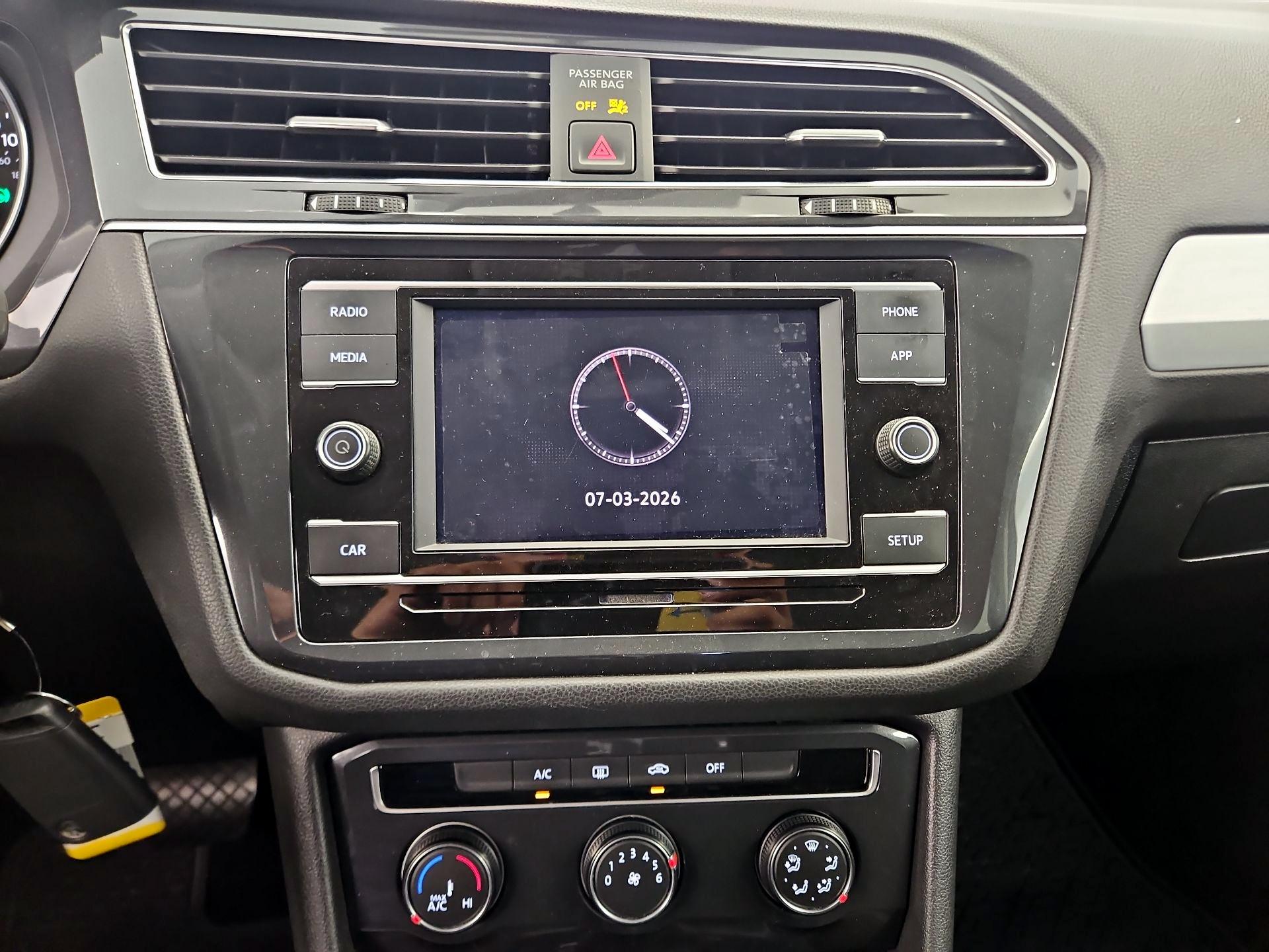 Thumbnail: 2019 Volkswagen Tiguan - 15