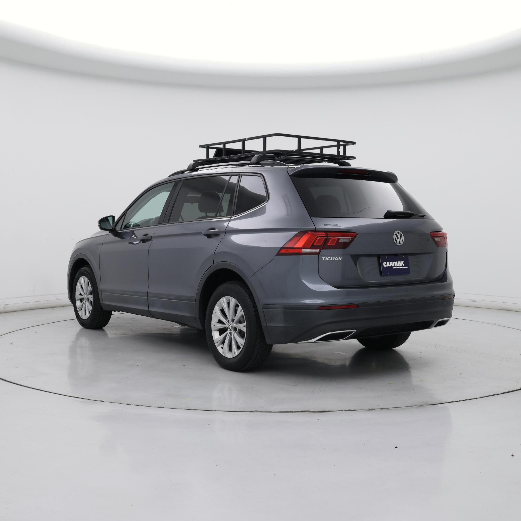 Thumbnail: 2019 Volkswagen Tiguan - 2