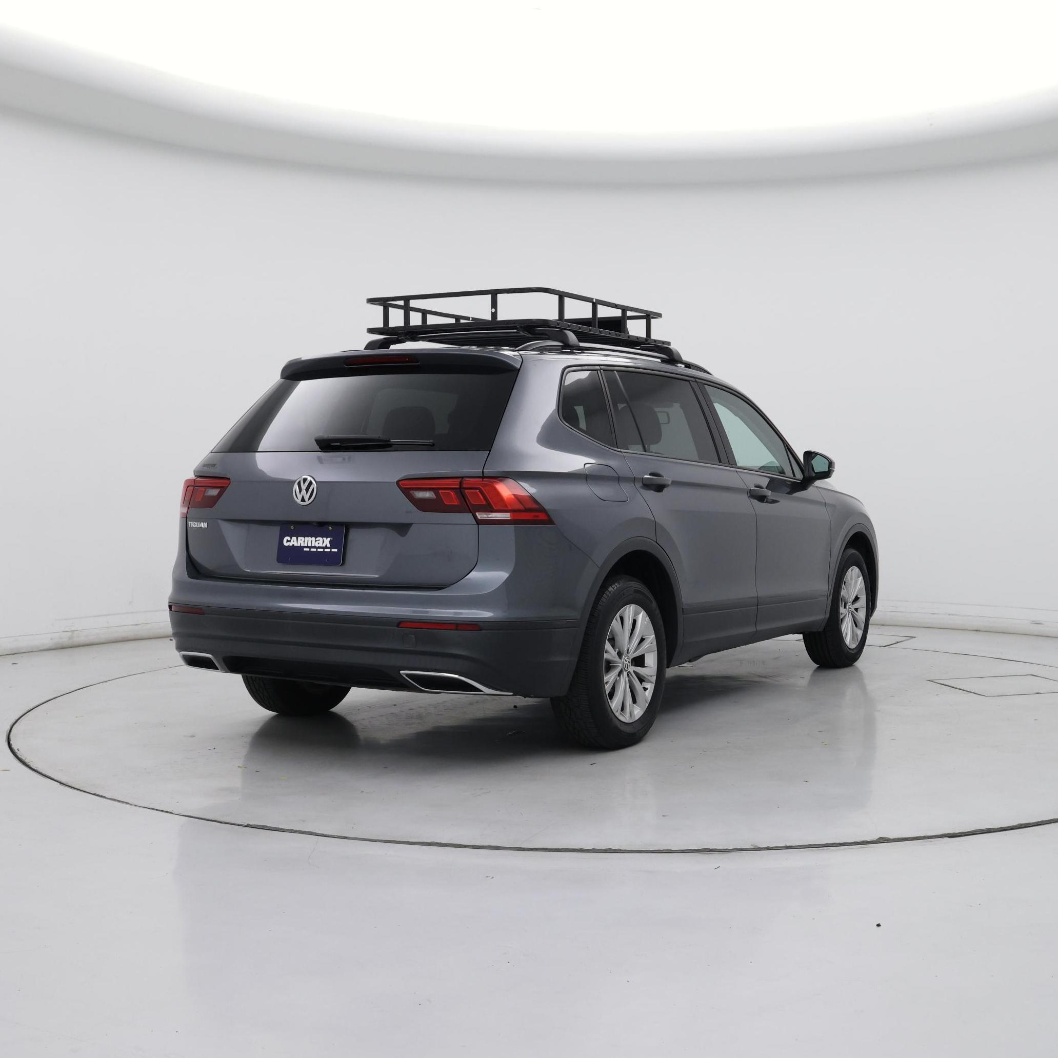 Thumbnail: 2019 Volkswagen Tiguan - 8