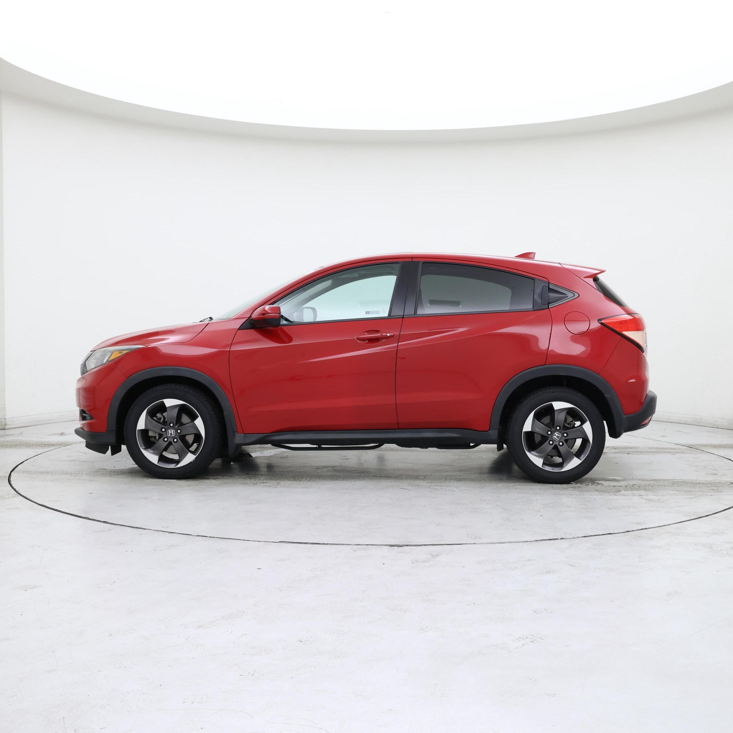 Thumbnail: 2018 Honda HR-V - 3