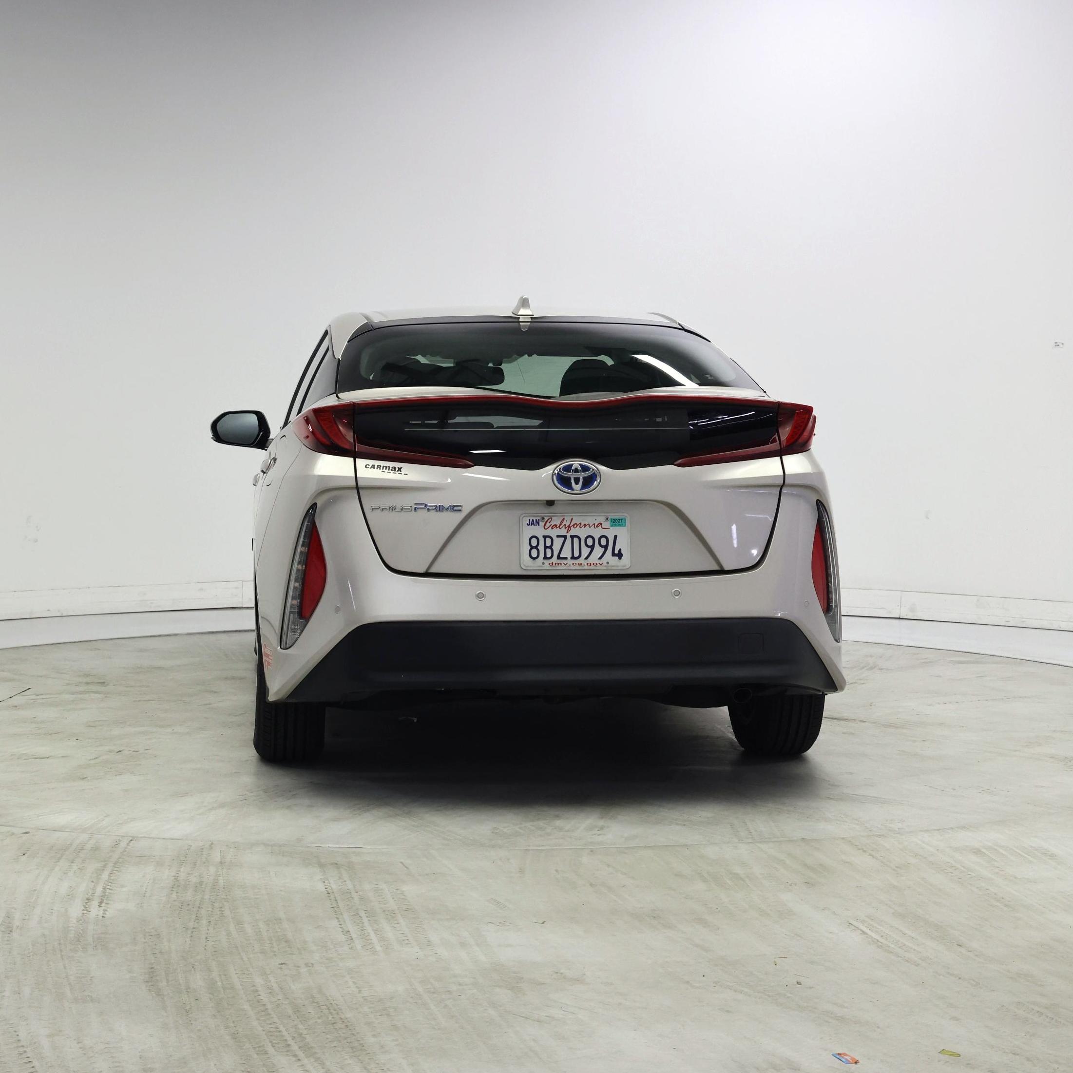 Thumbnail: 2017 Toyota Prius Prime - 6