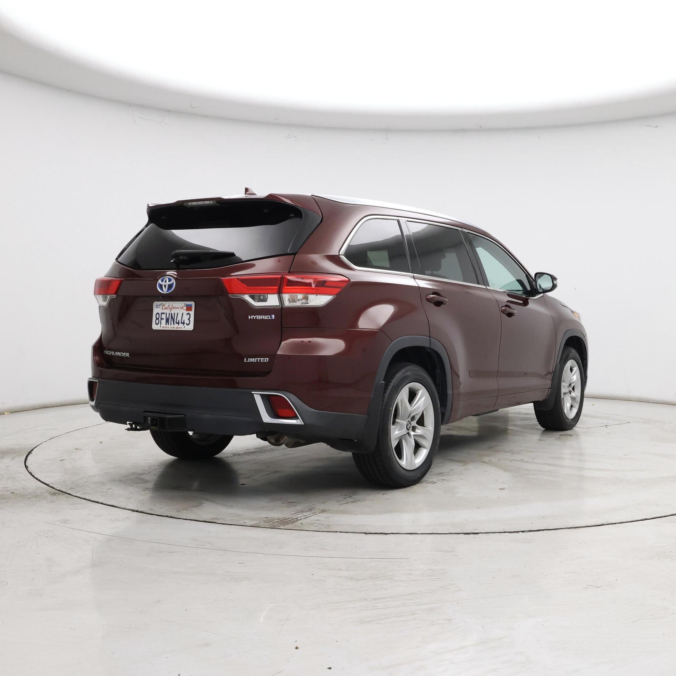 Thumbnail: 2019 Toyota Highlander - 8